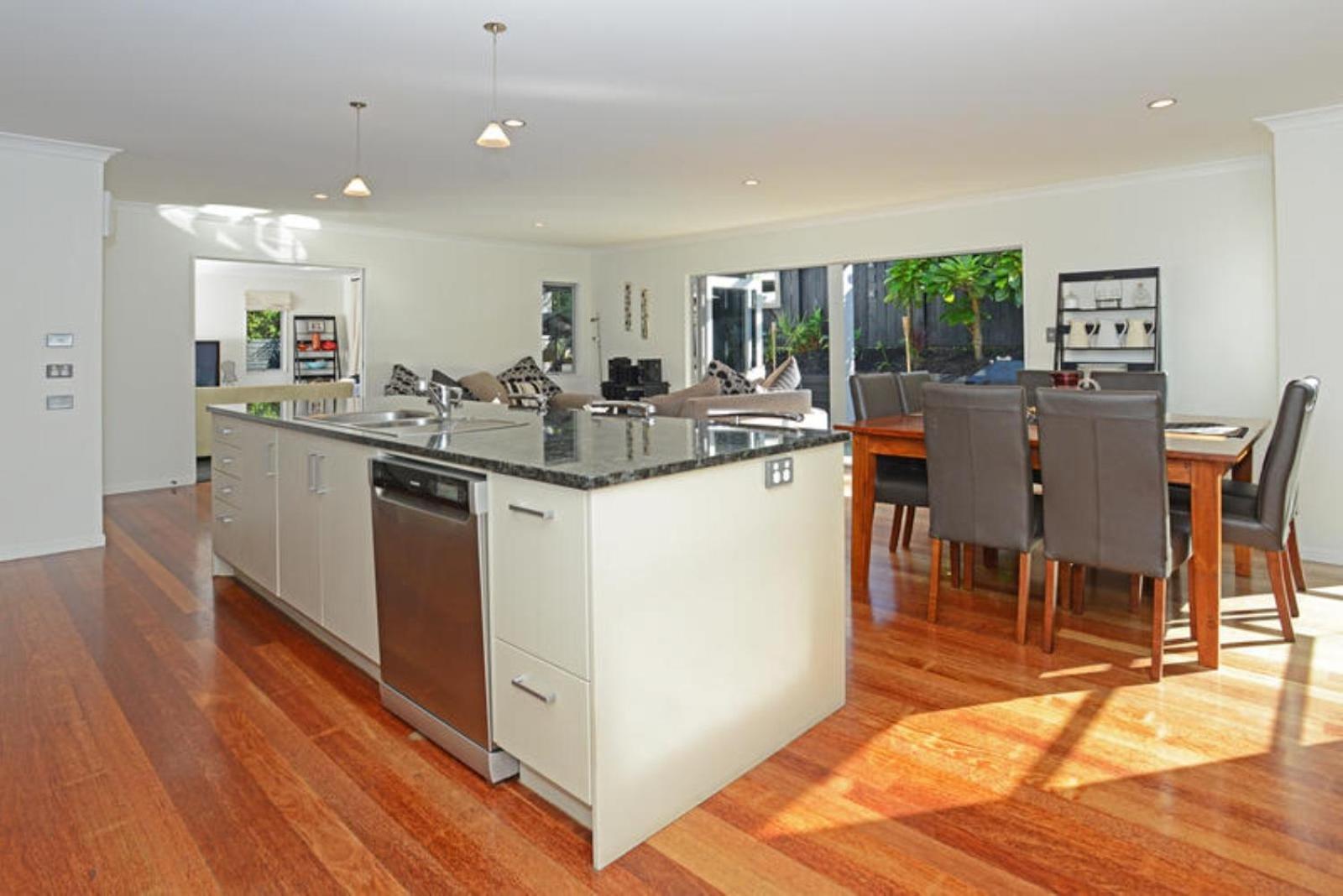 Stay Auckland view 4