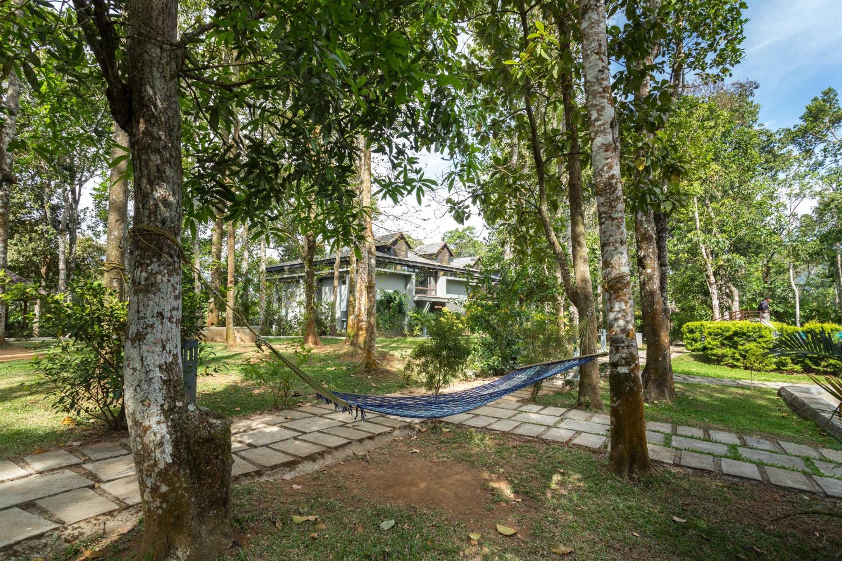 The Mountain Courtyard Thekkady