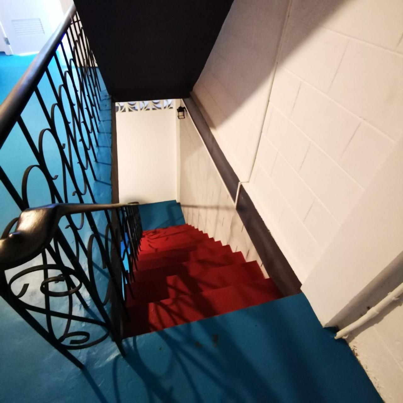 D​ Luck​ Hostel