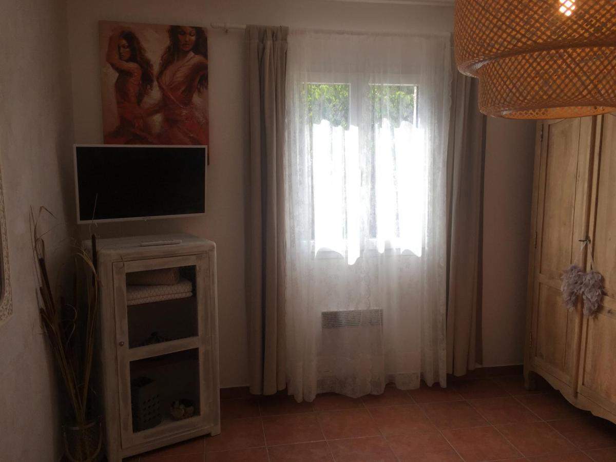Photo 34