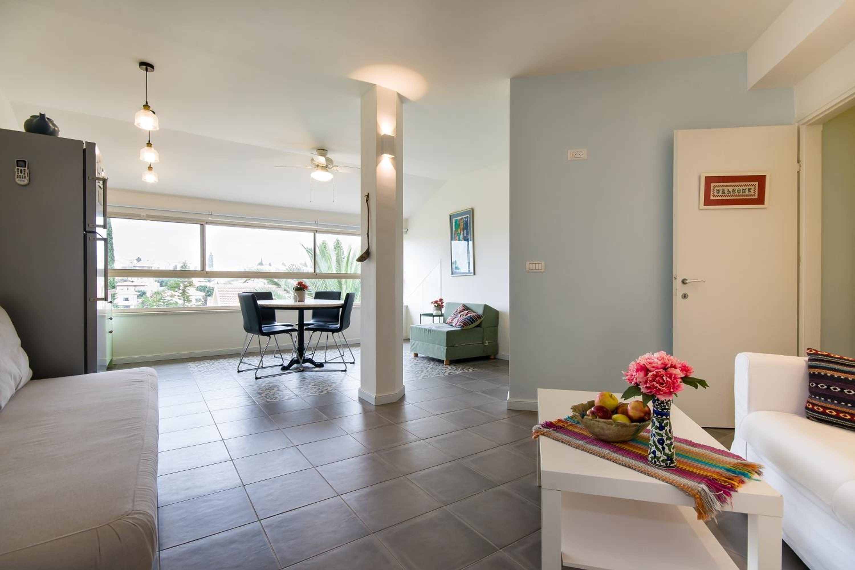 Homey suite in Zichron Yaakov view 4