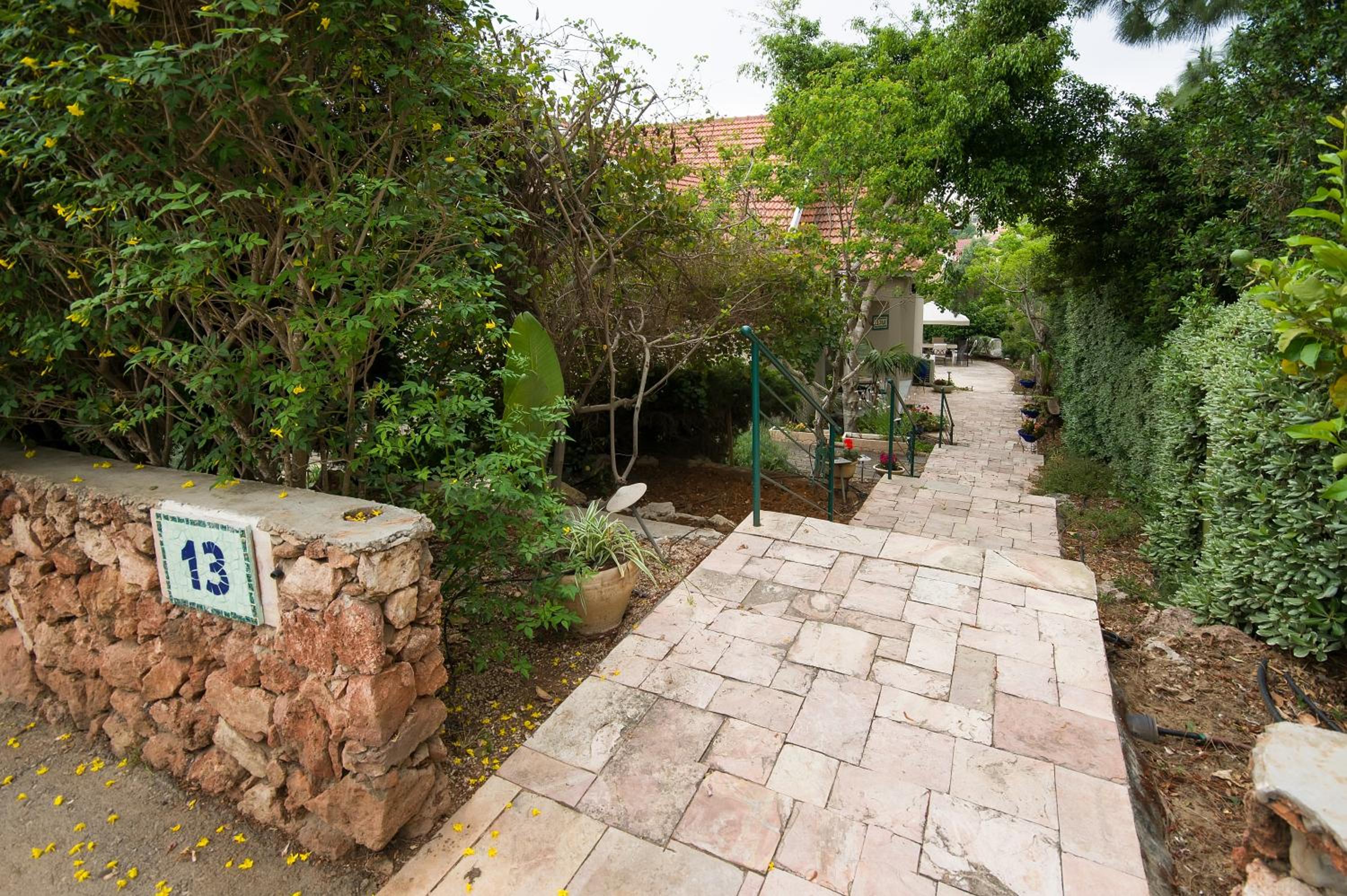 Photo 26