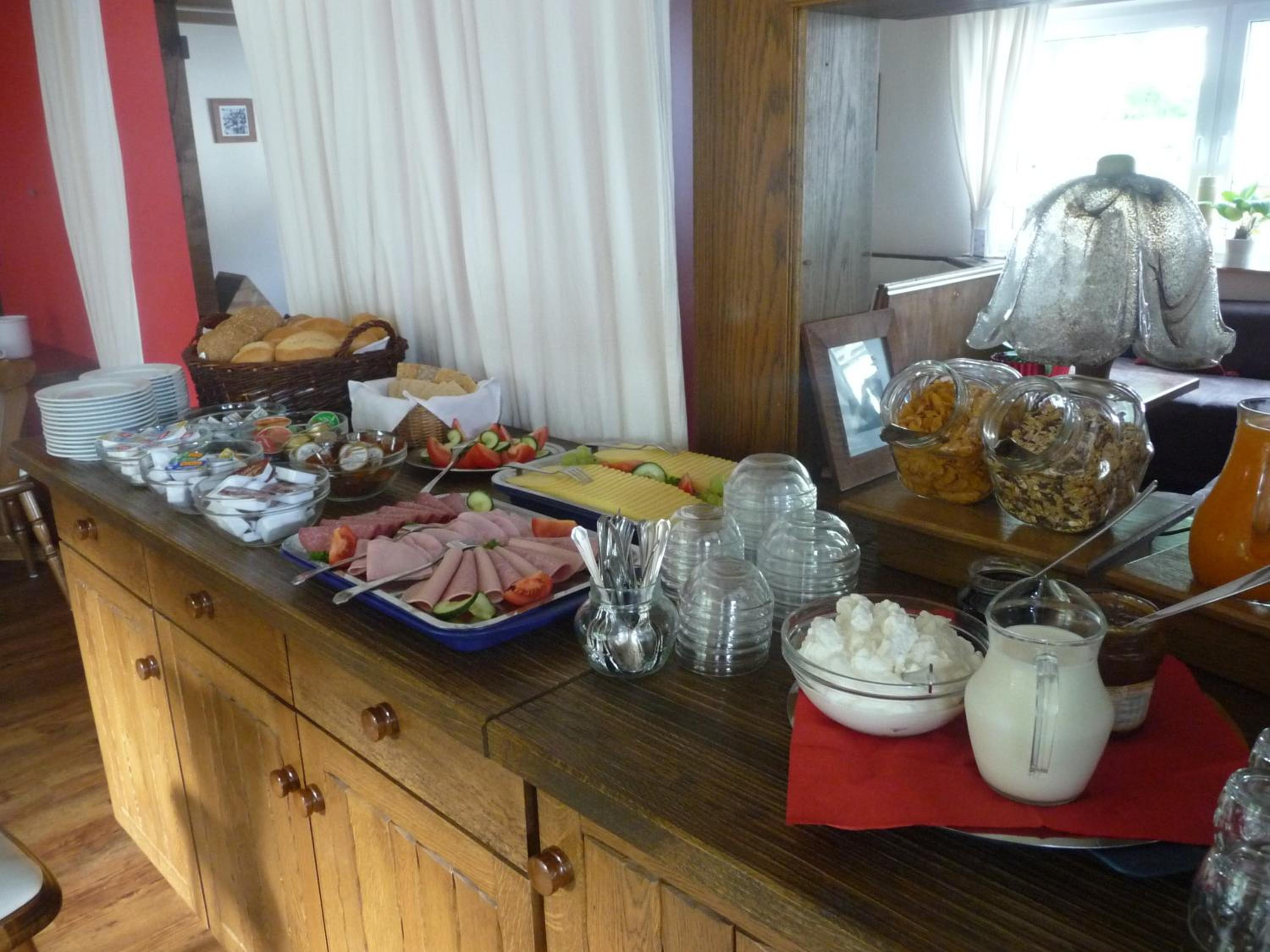 Gasthof-Pension Hunaustuben