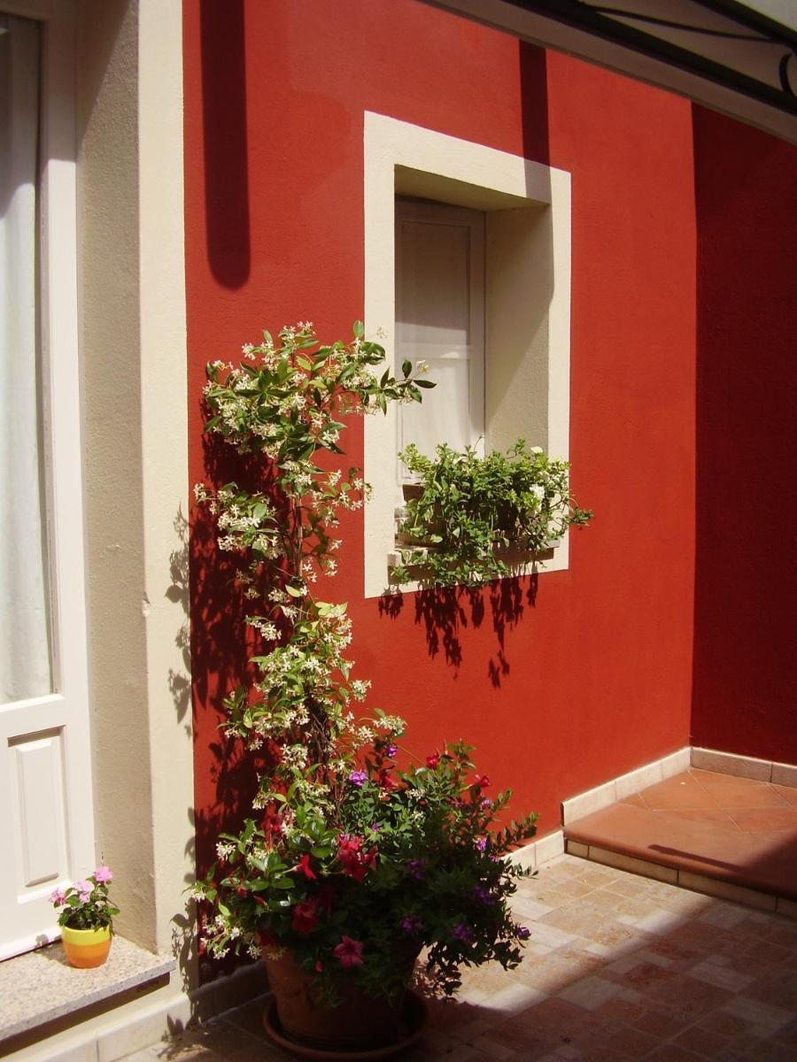S'Attobiu B&B And Guest-Houses