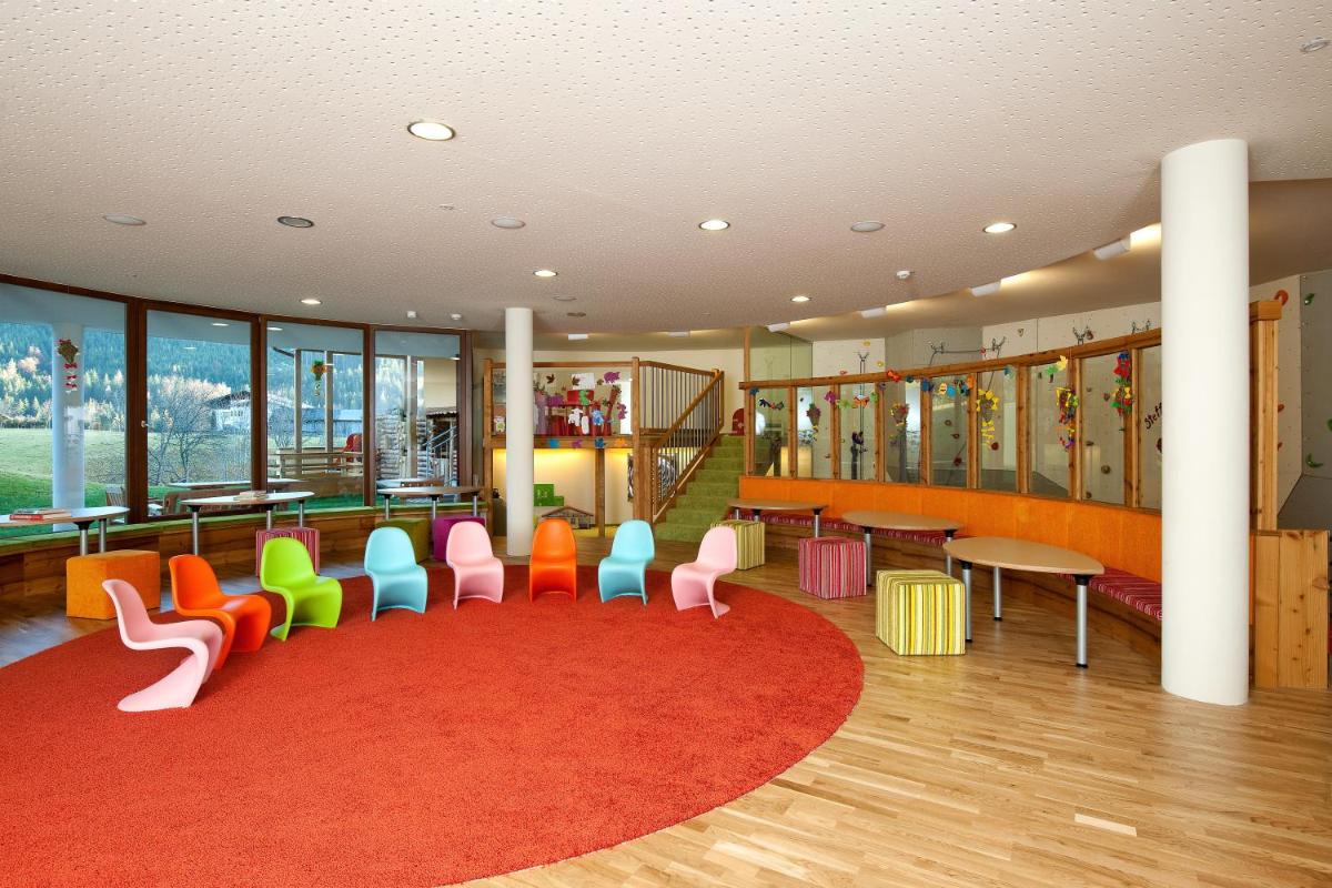 children's play area