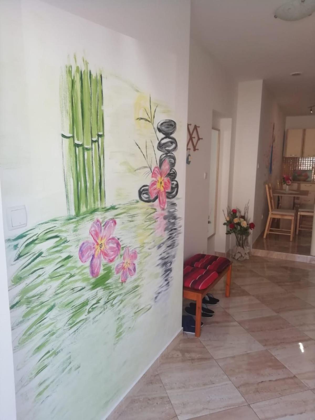 Studio Rose view 2