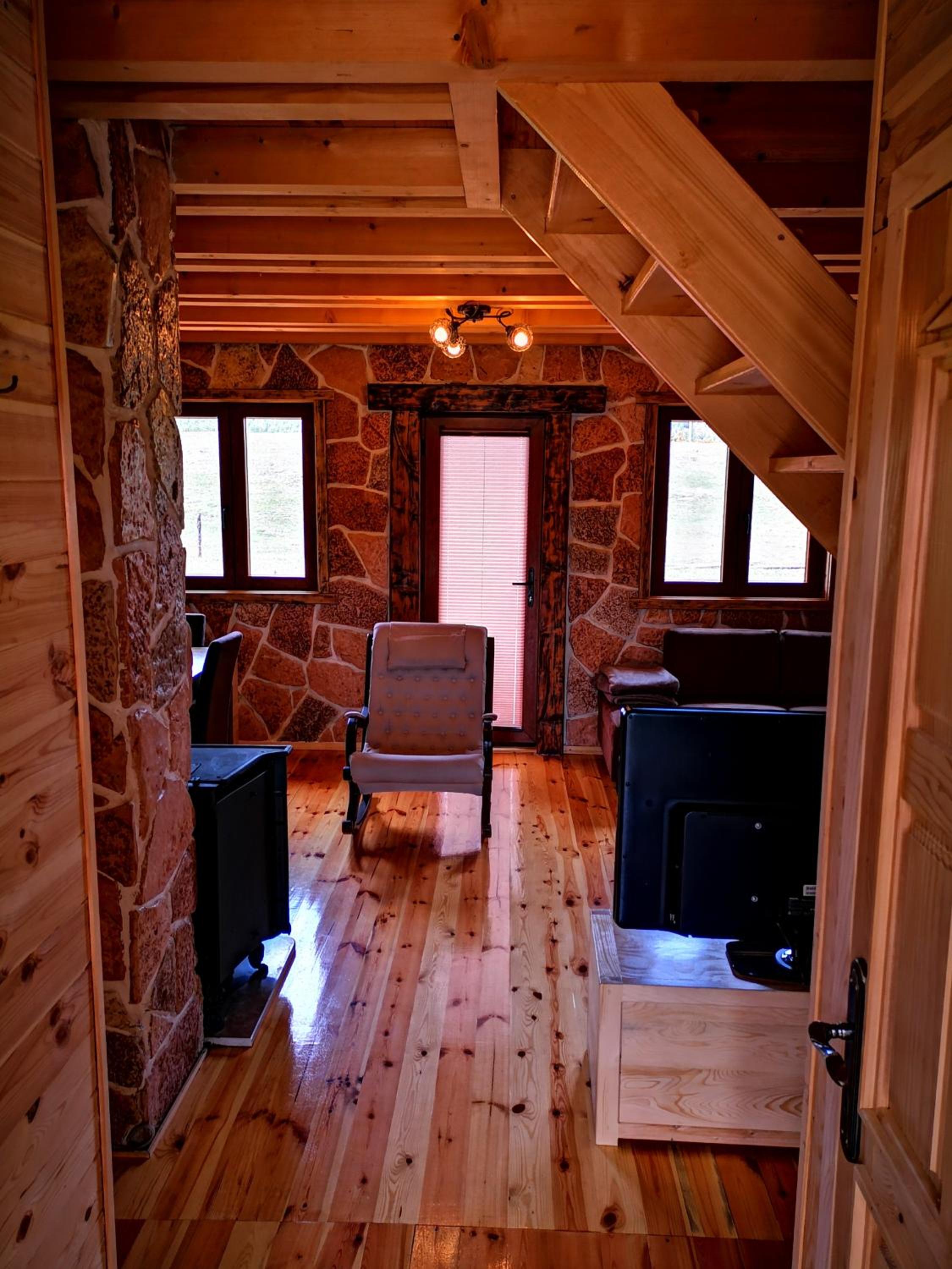 Photo 25