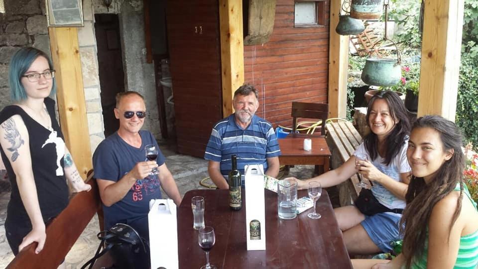 Gavros apartmani