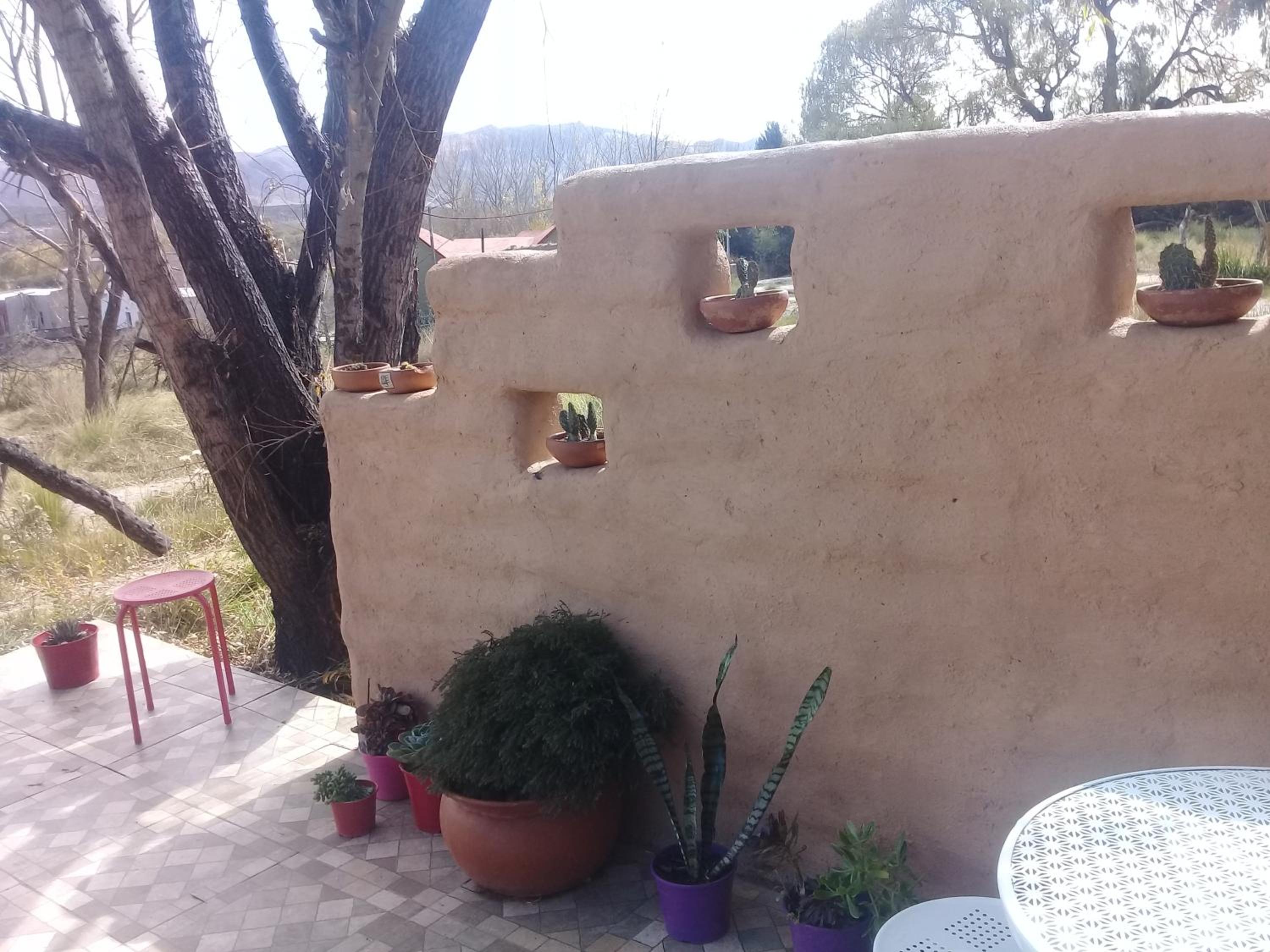 Cabaña El Cardón,casita en el campo quebradeño