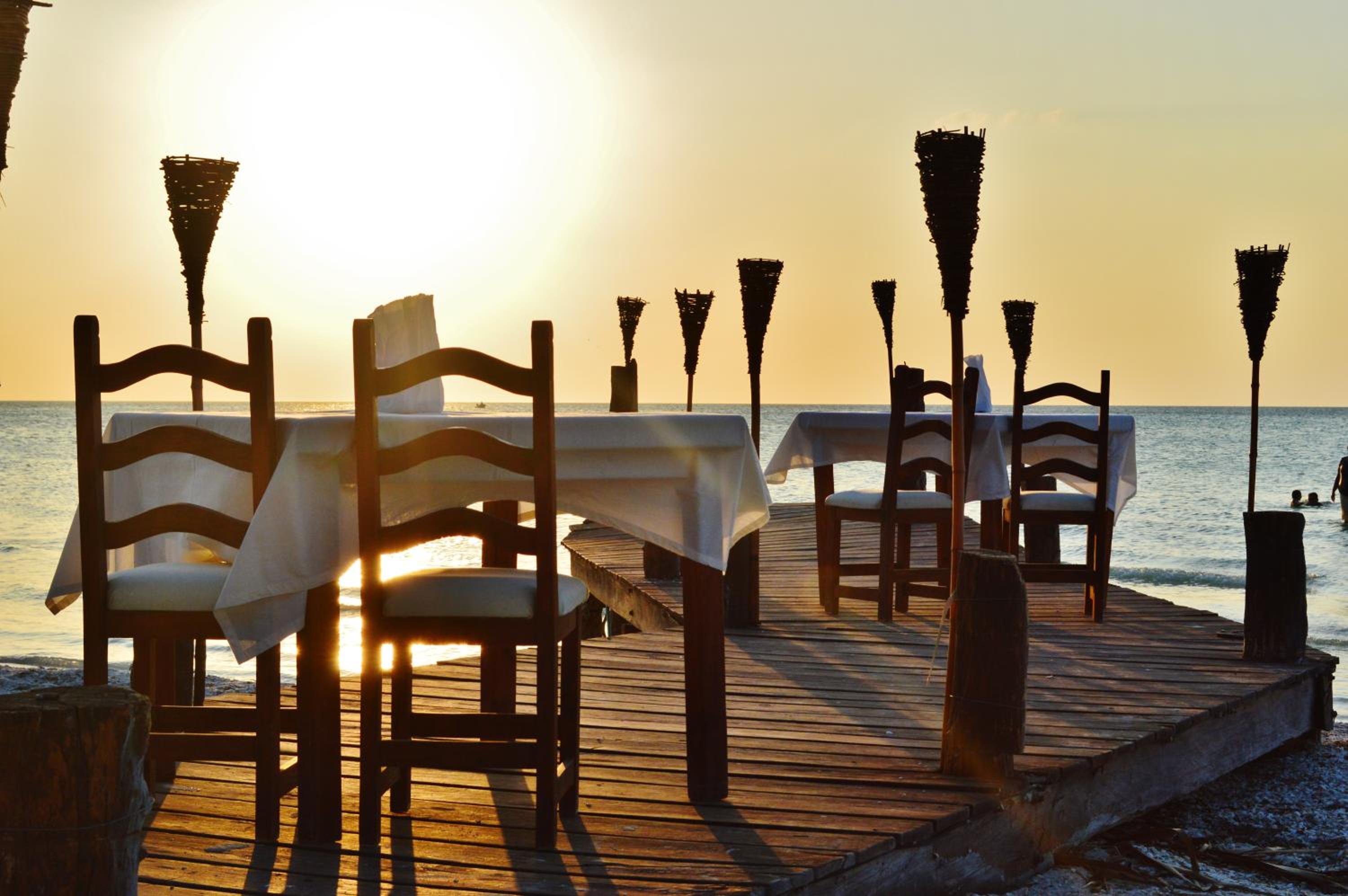 Amaite Beach Hotel - Property Image 13