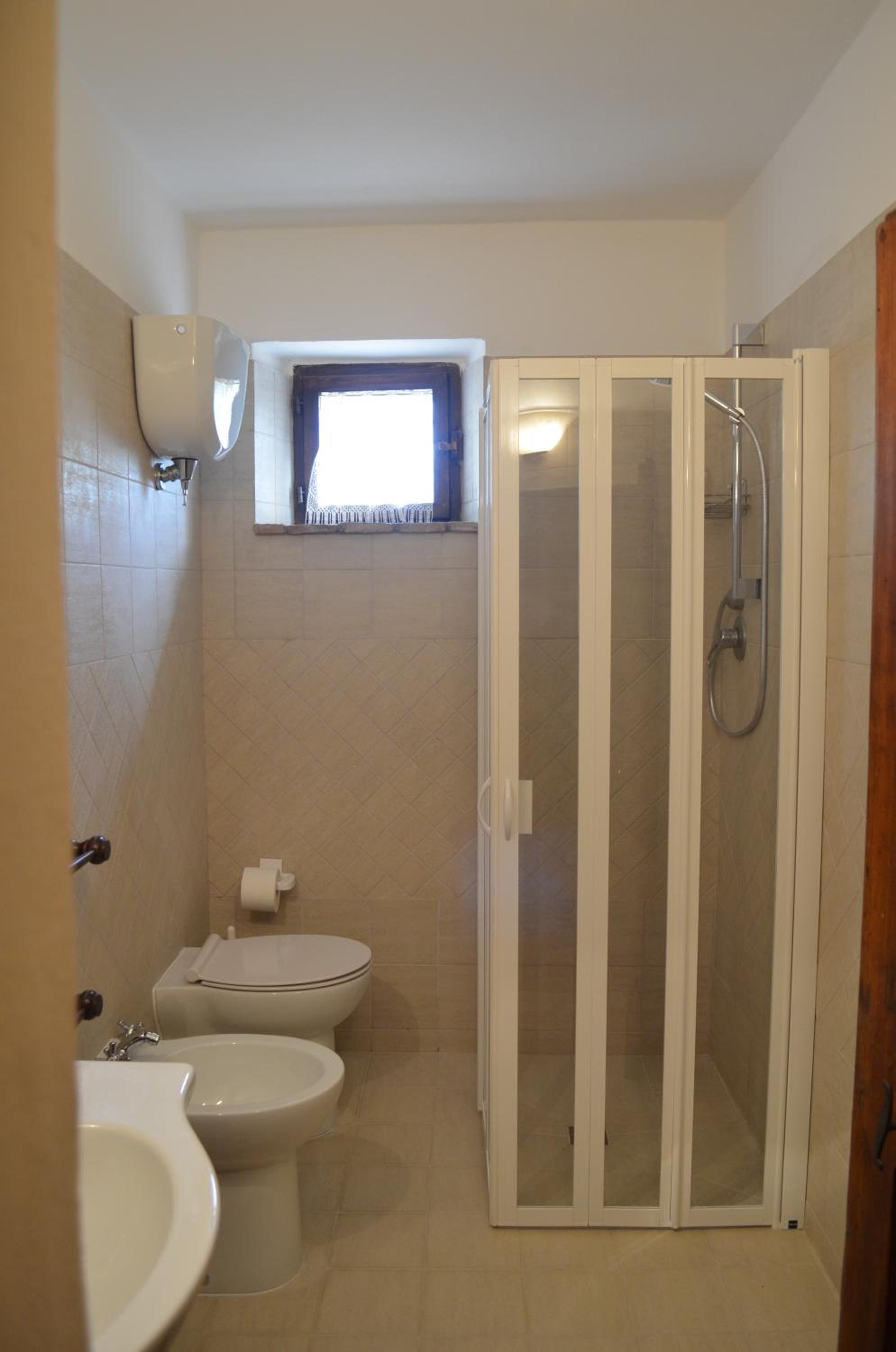 Photo 37