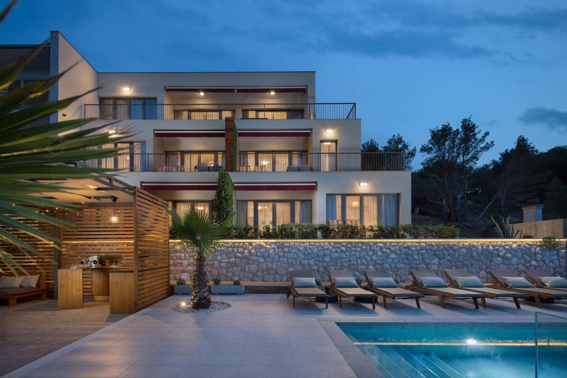Olive Hill House - ground floor view 3