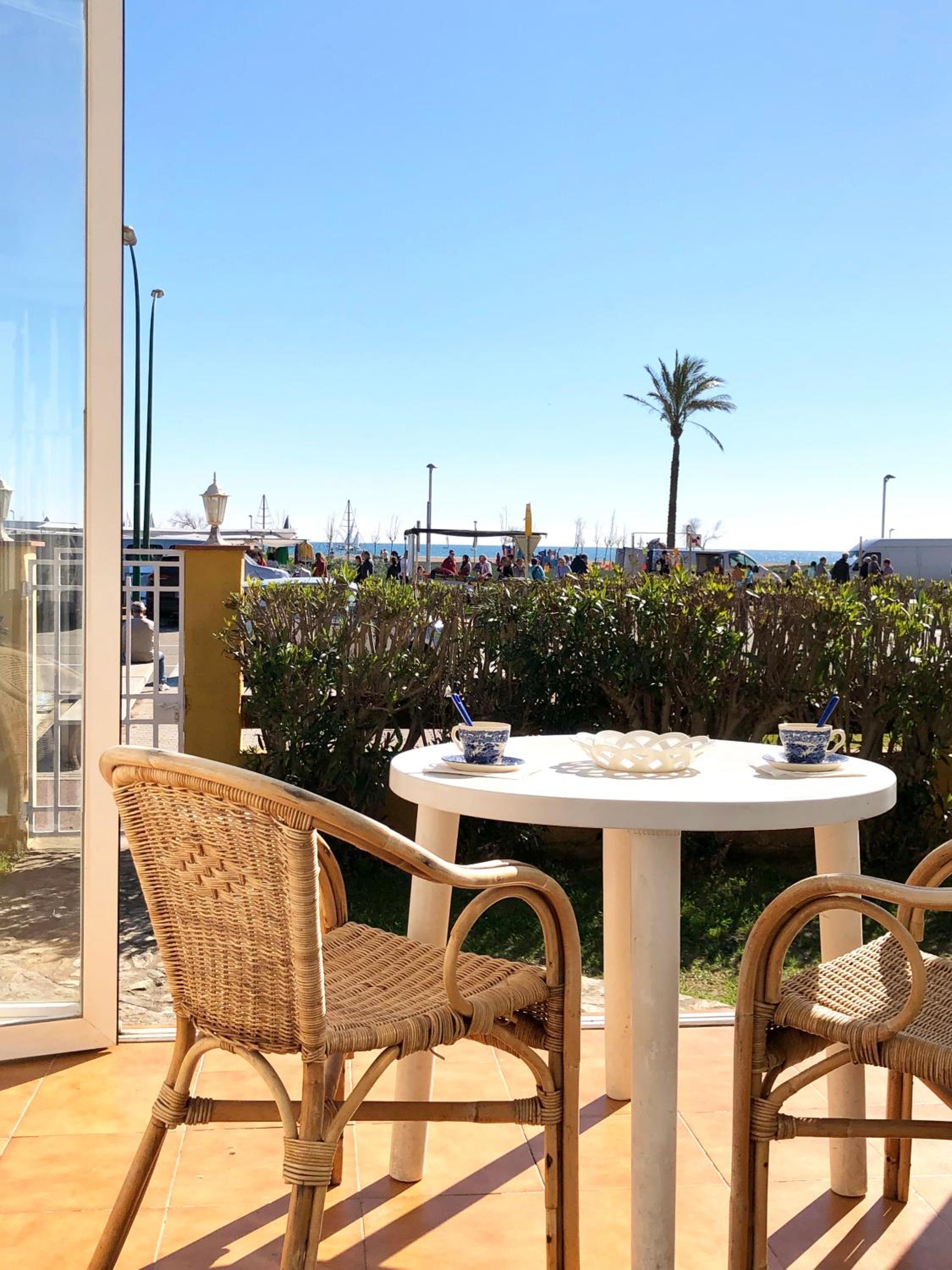 Apartament amb jardi a la platja d'Empuriabrava view 4