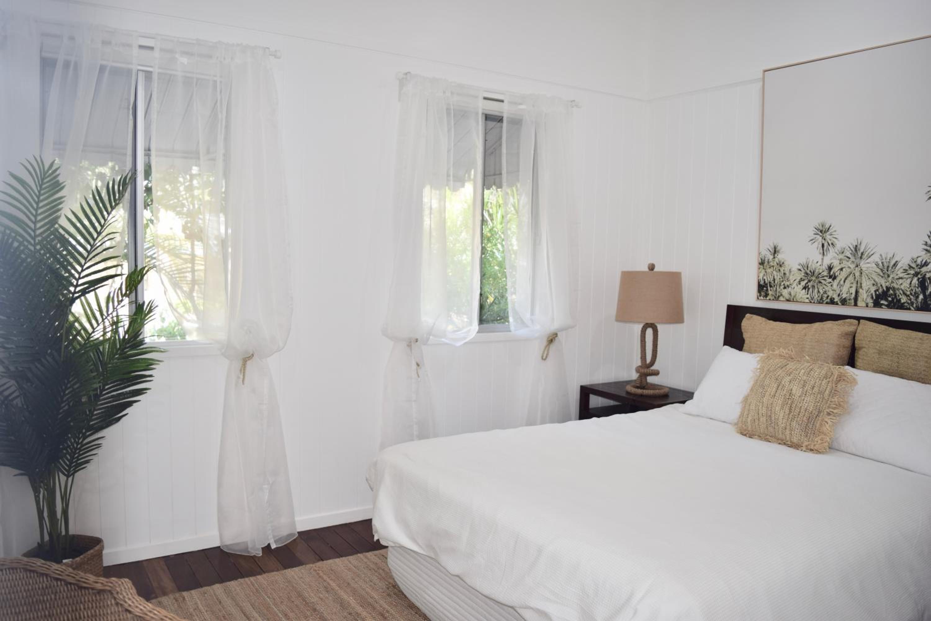 Oceanfront Beach House On Marine Parade