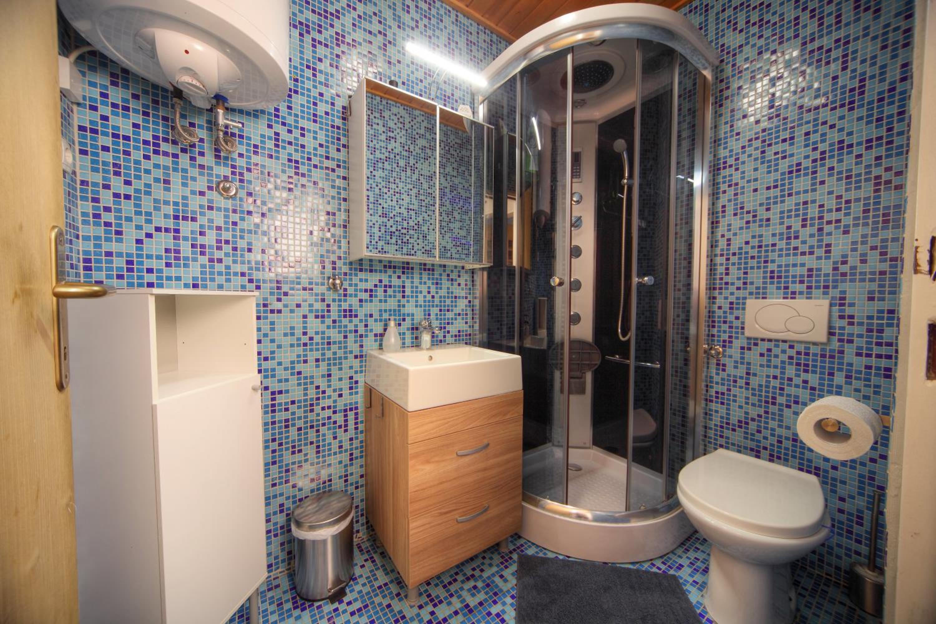 Apartment Viki view 4