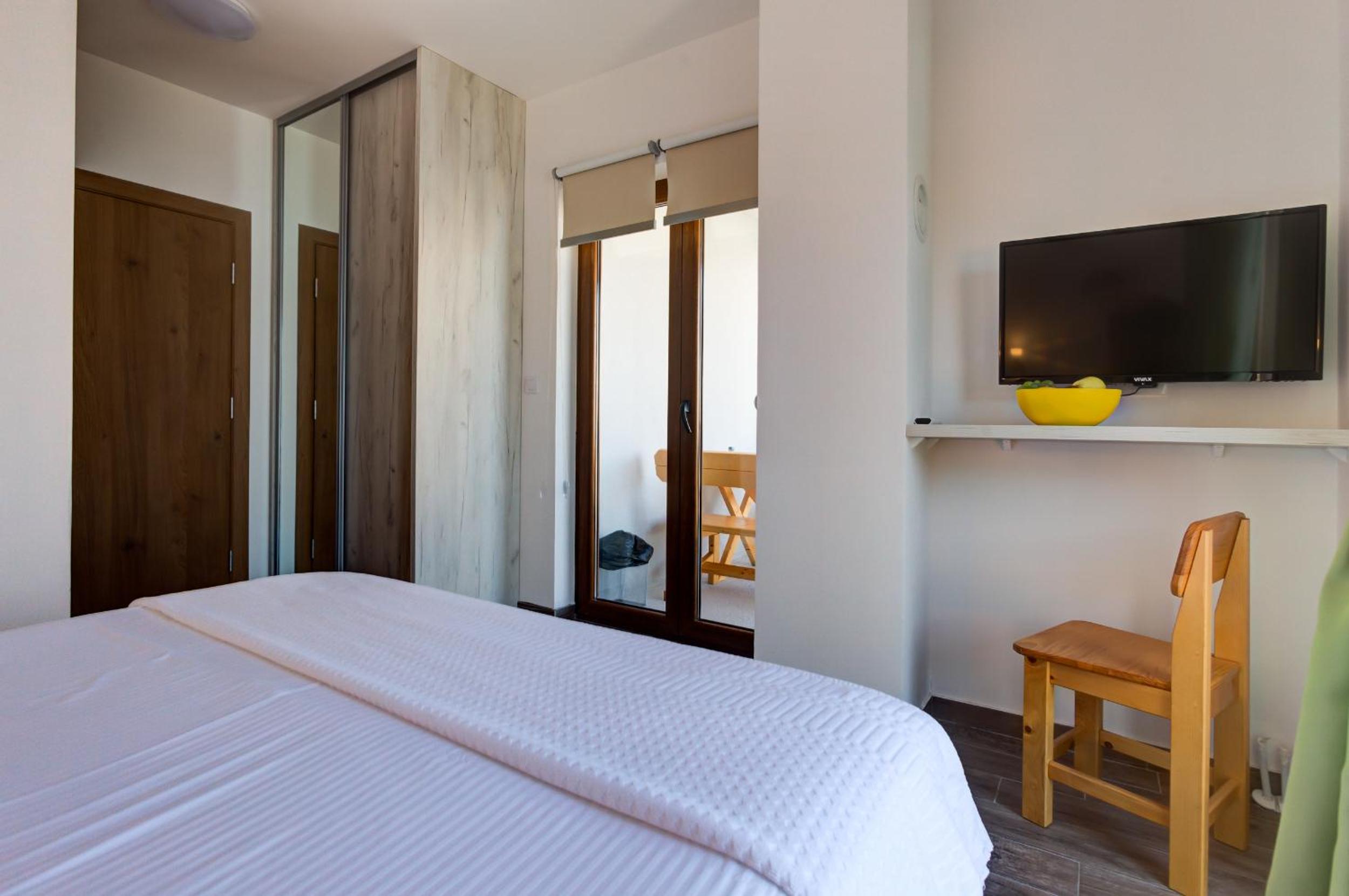 Mima Apartments