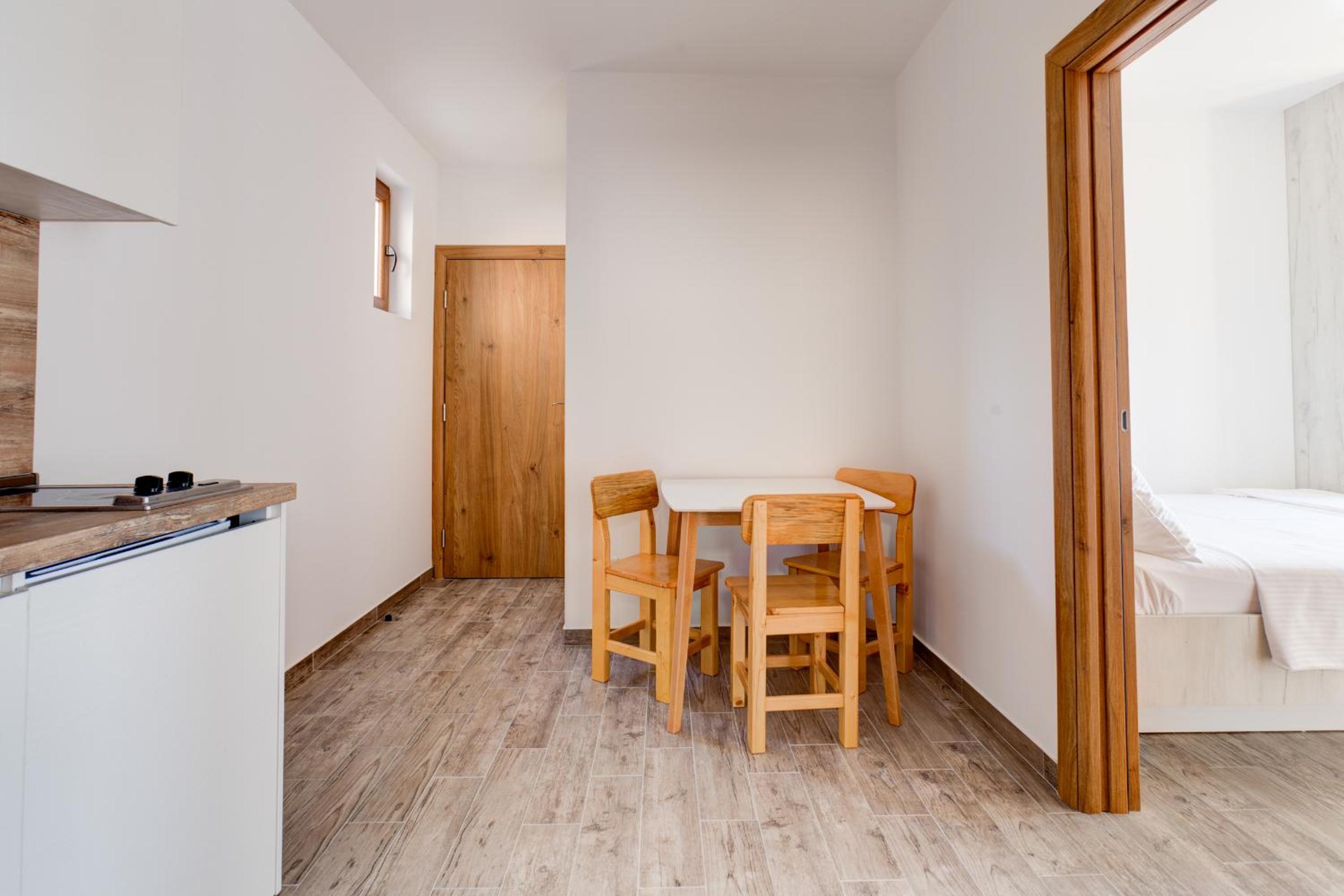 Mima Apartments