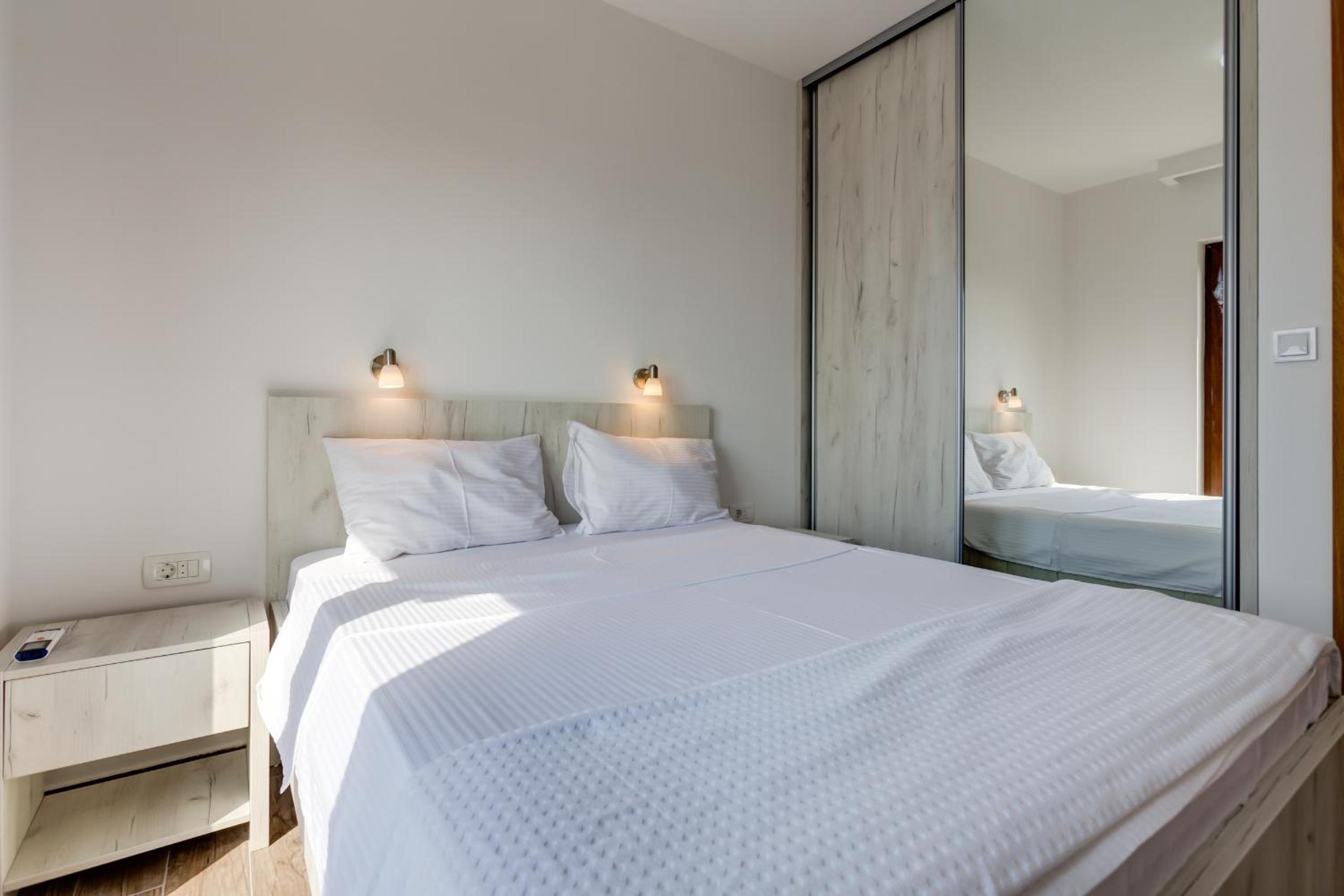 Mima Apartments