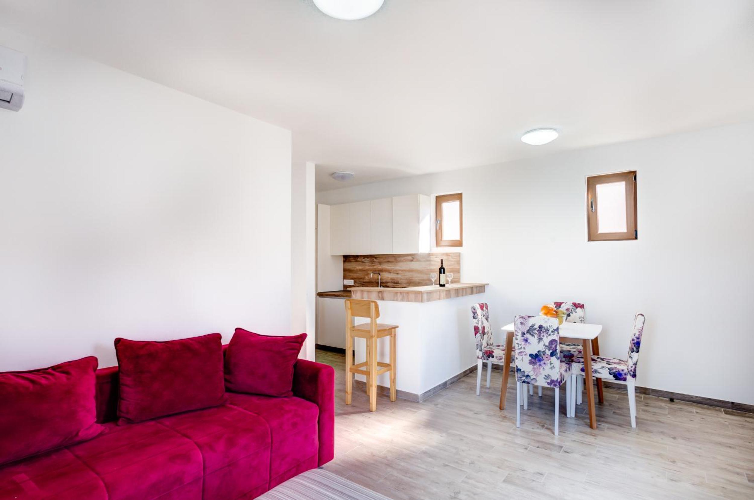 Mima Apartments