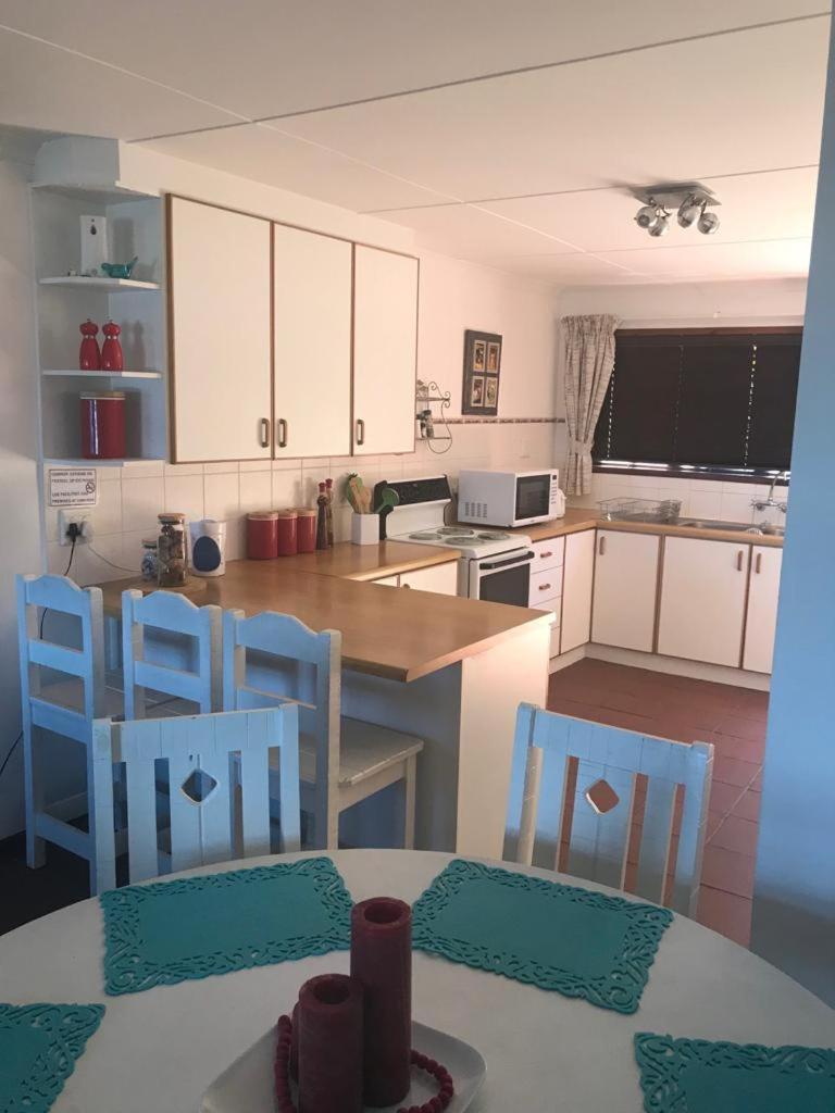 303 Kusweg view 4