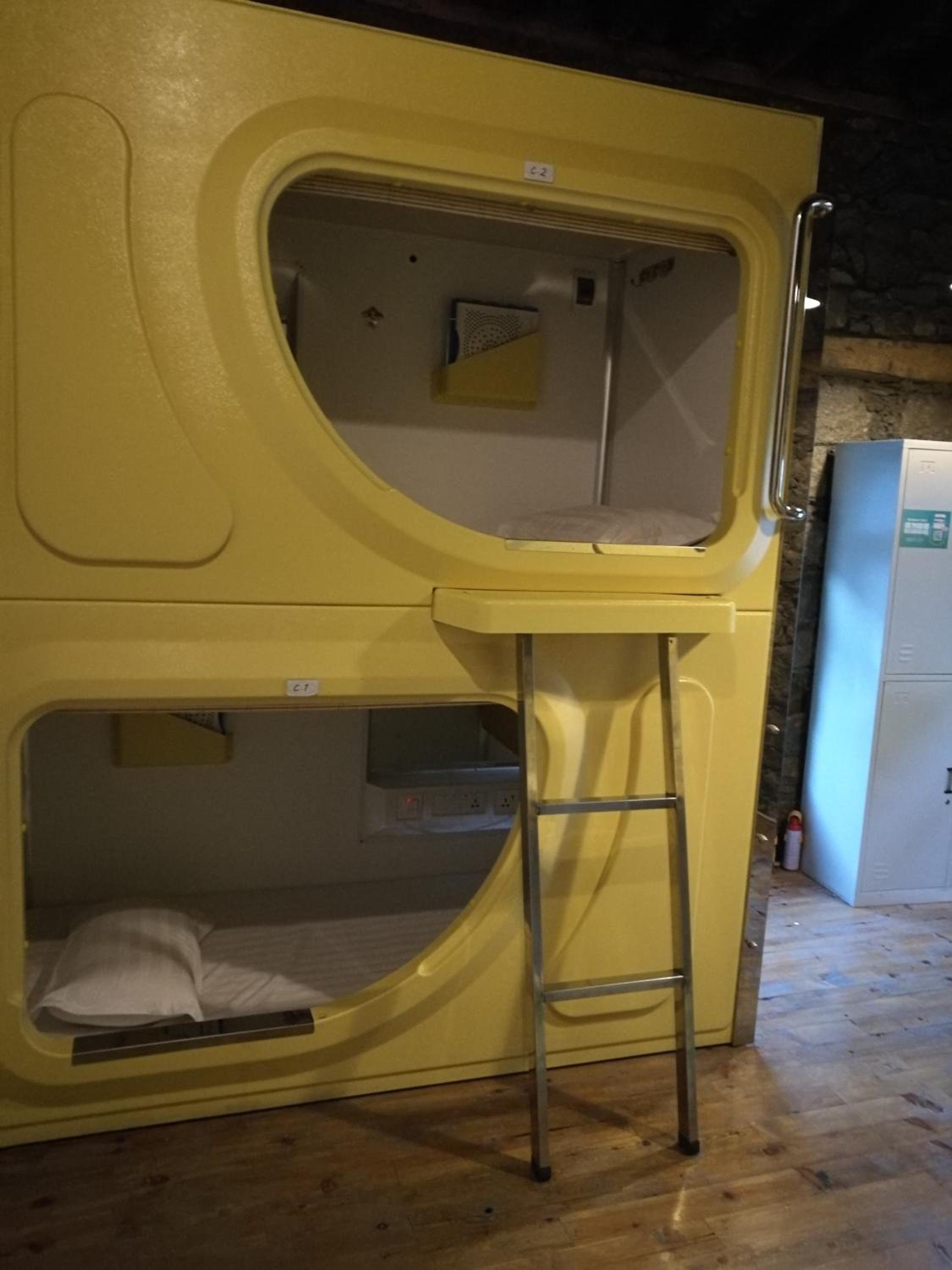 No.9 Space Capsule Youth Hostel
