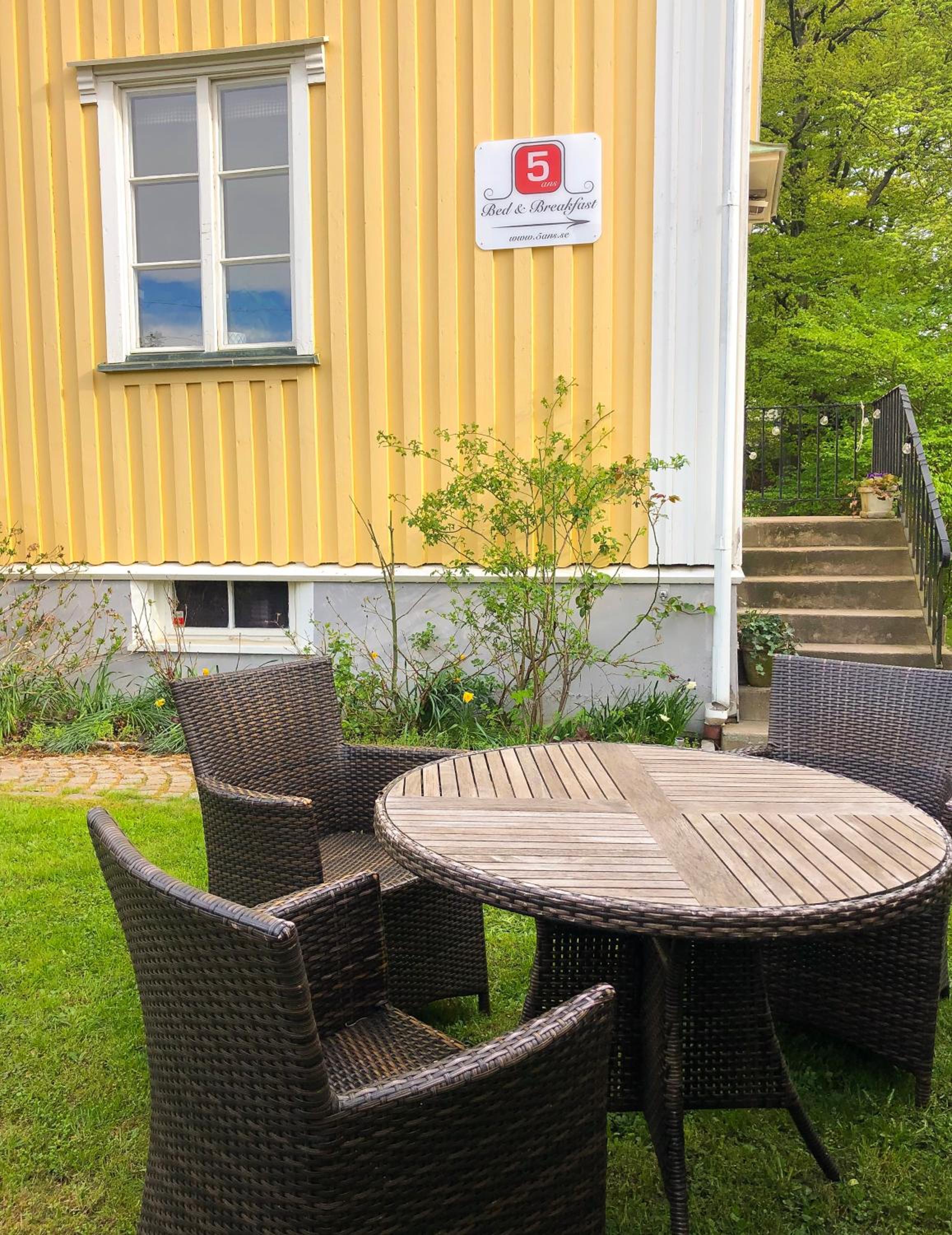 5:ans Bed & Breakfast