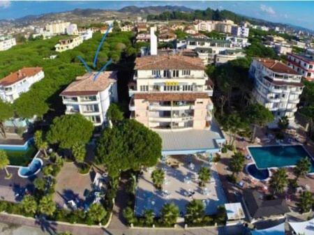 Mali i Robit Beachfront Apartment