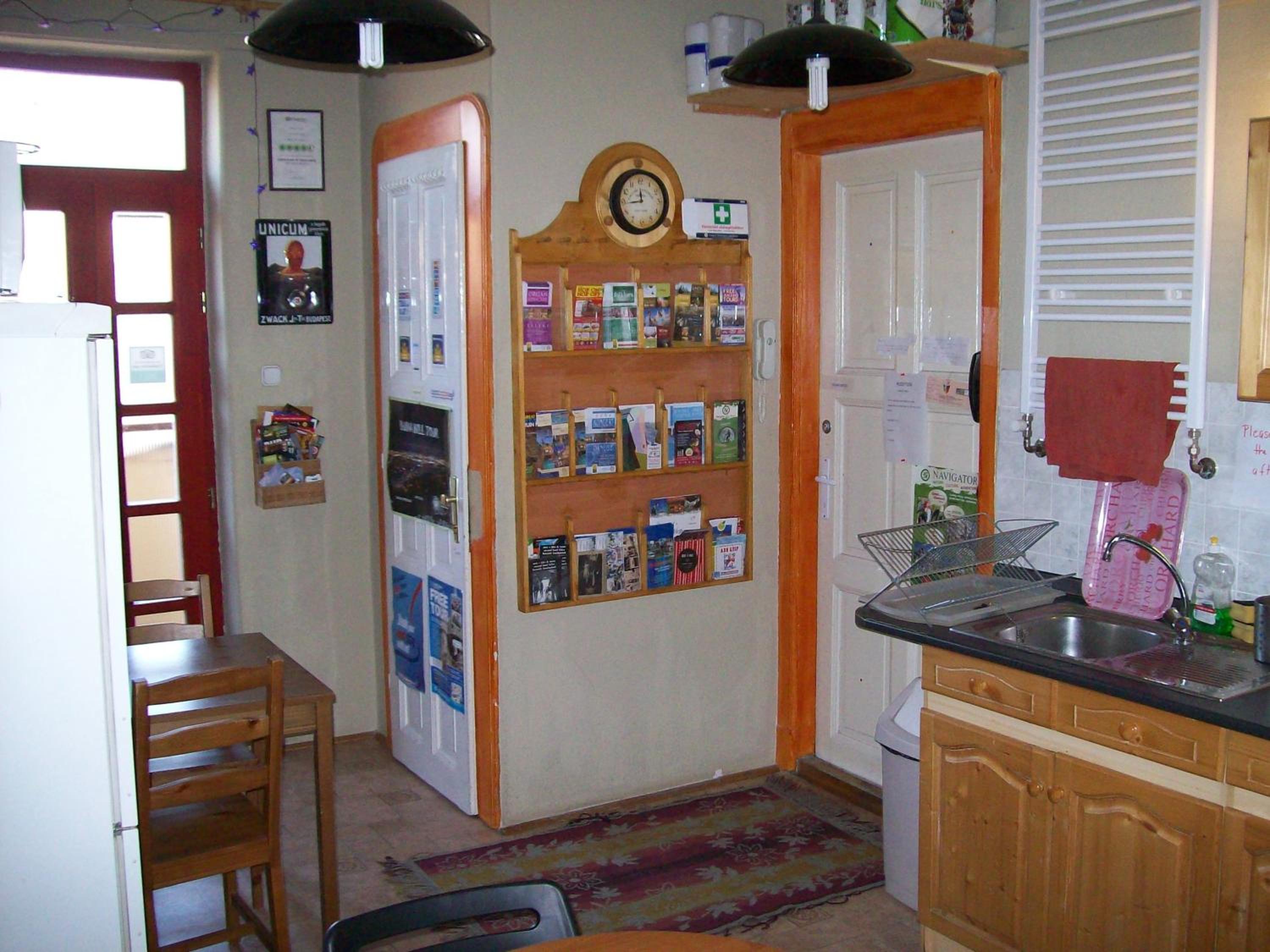 7x24 Central Hostel