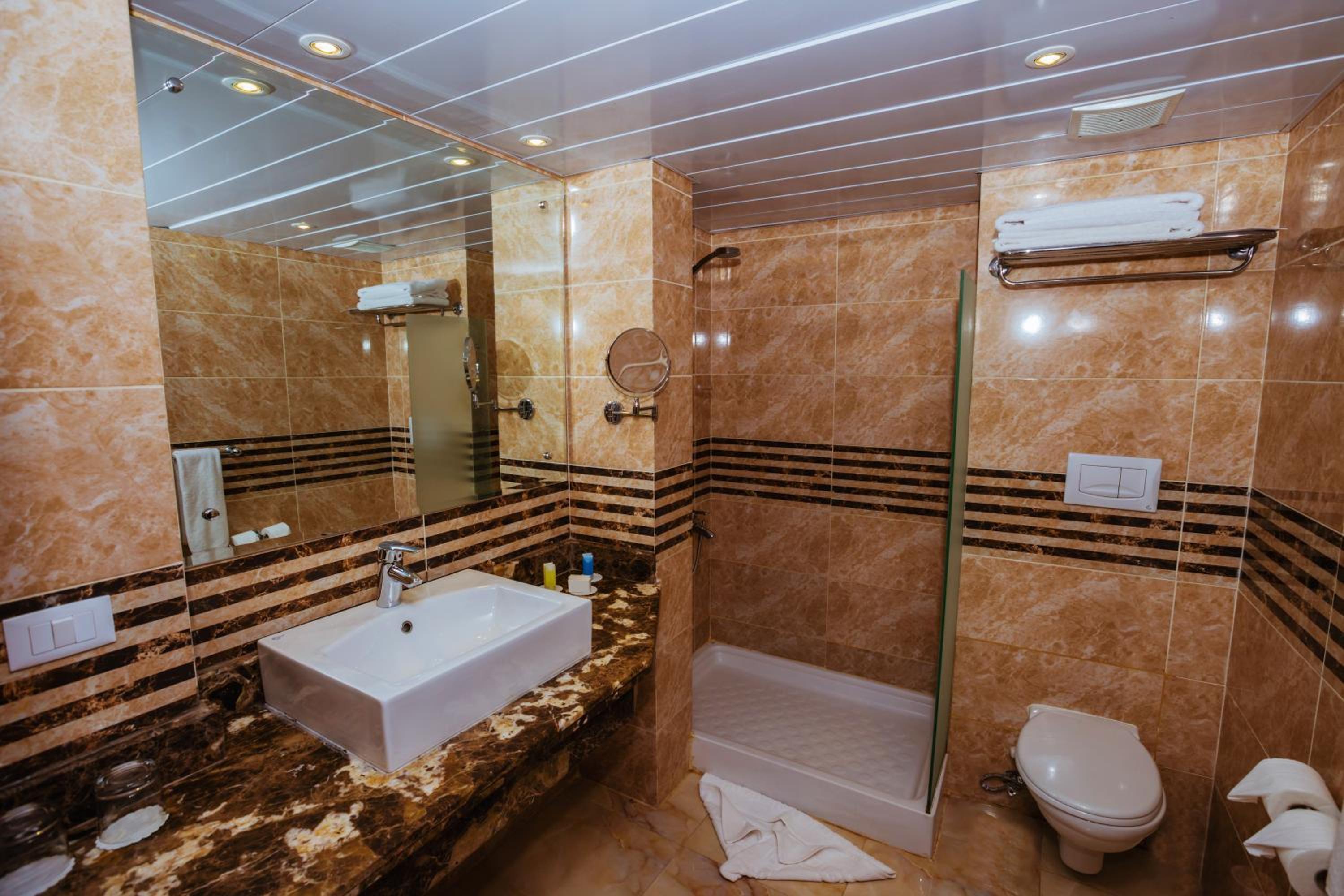 Golden Beach Resort