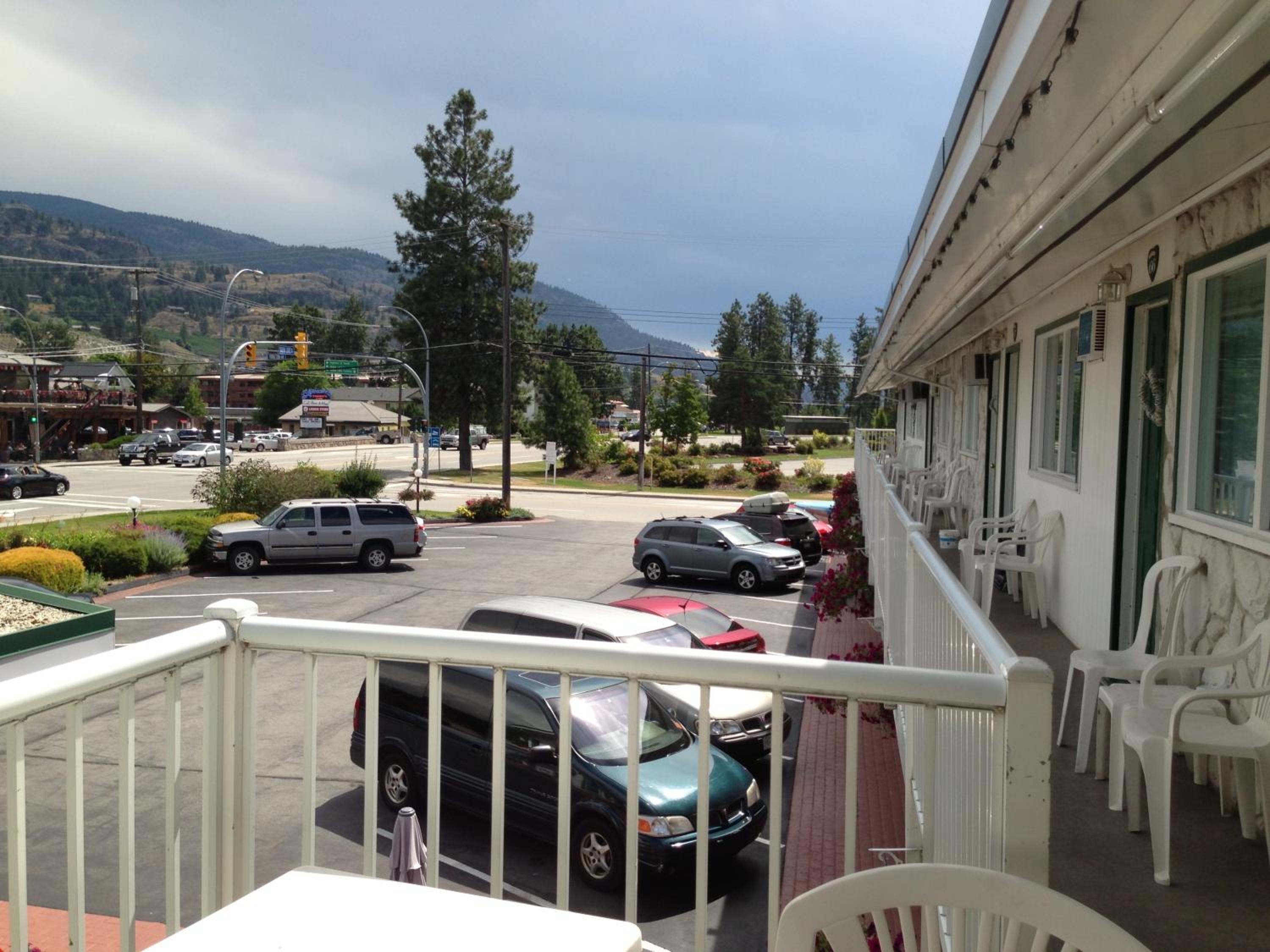 Empire Motel