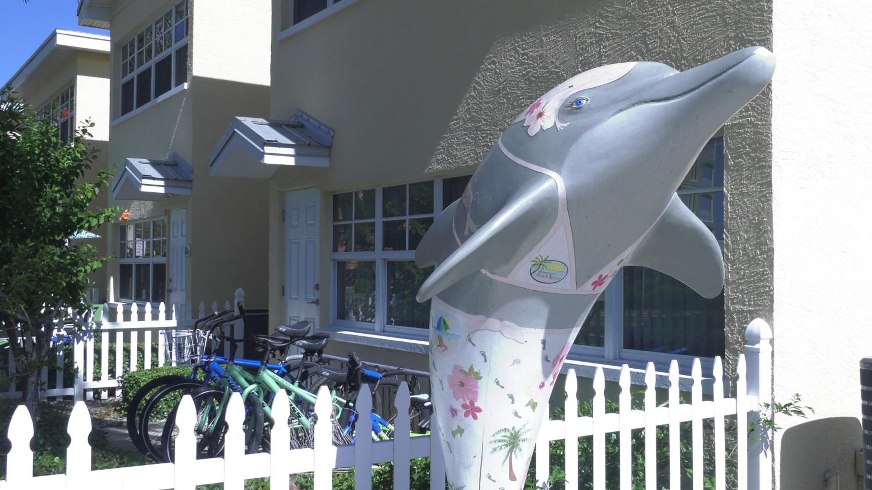 Barefoot Beach Resort