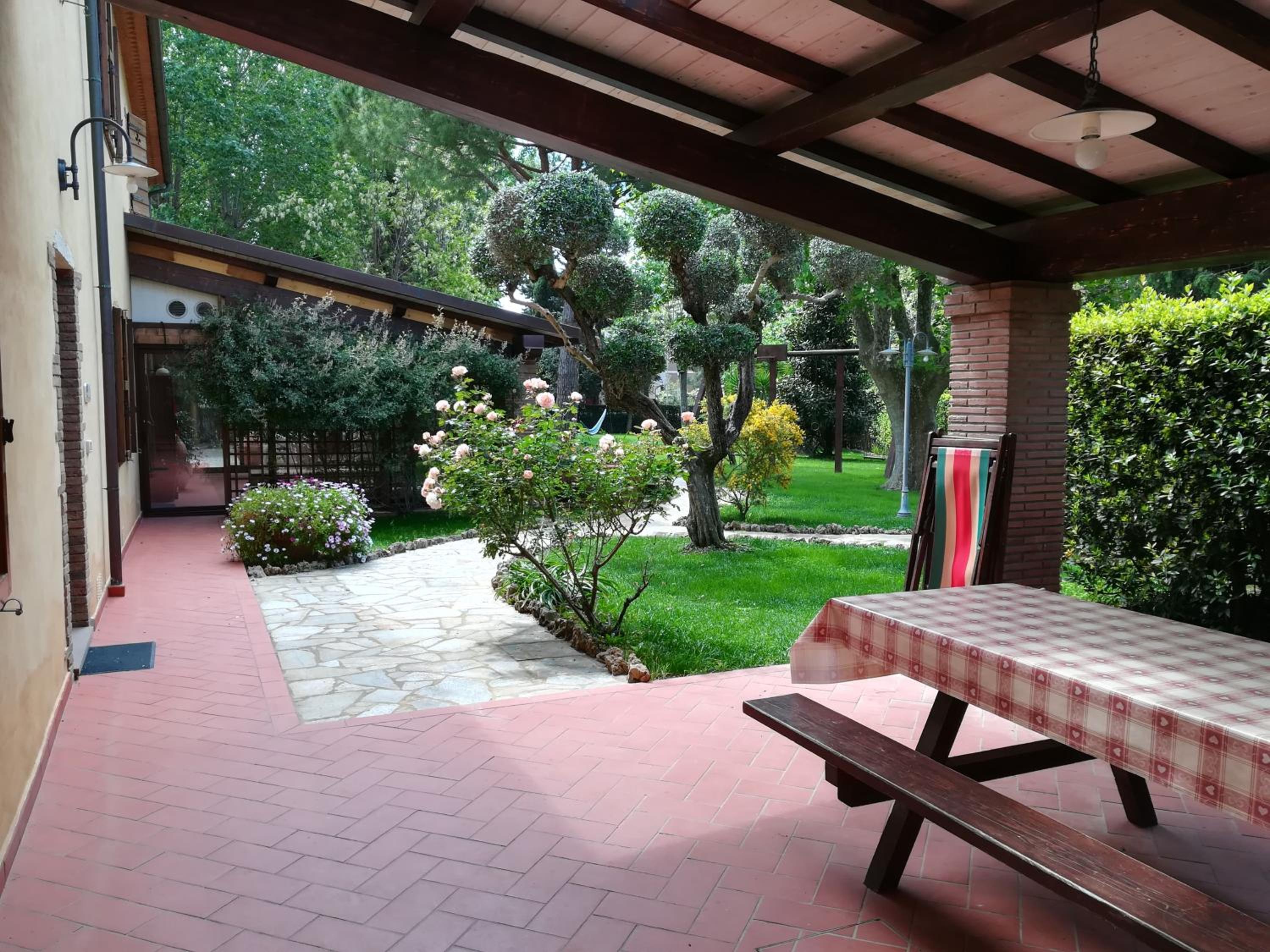 Casale la Crocetta en Rosignano Solvay — balance & terrace