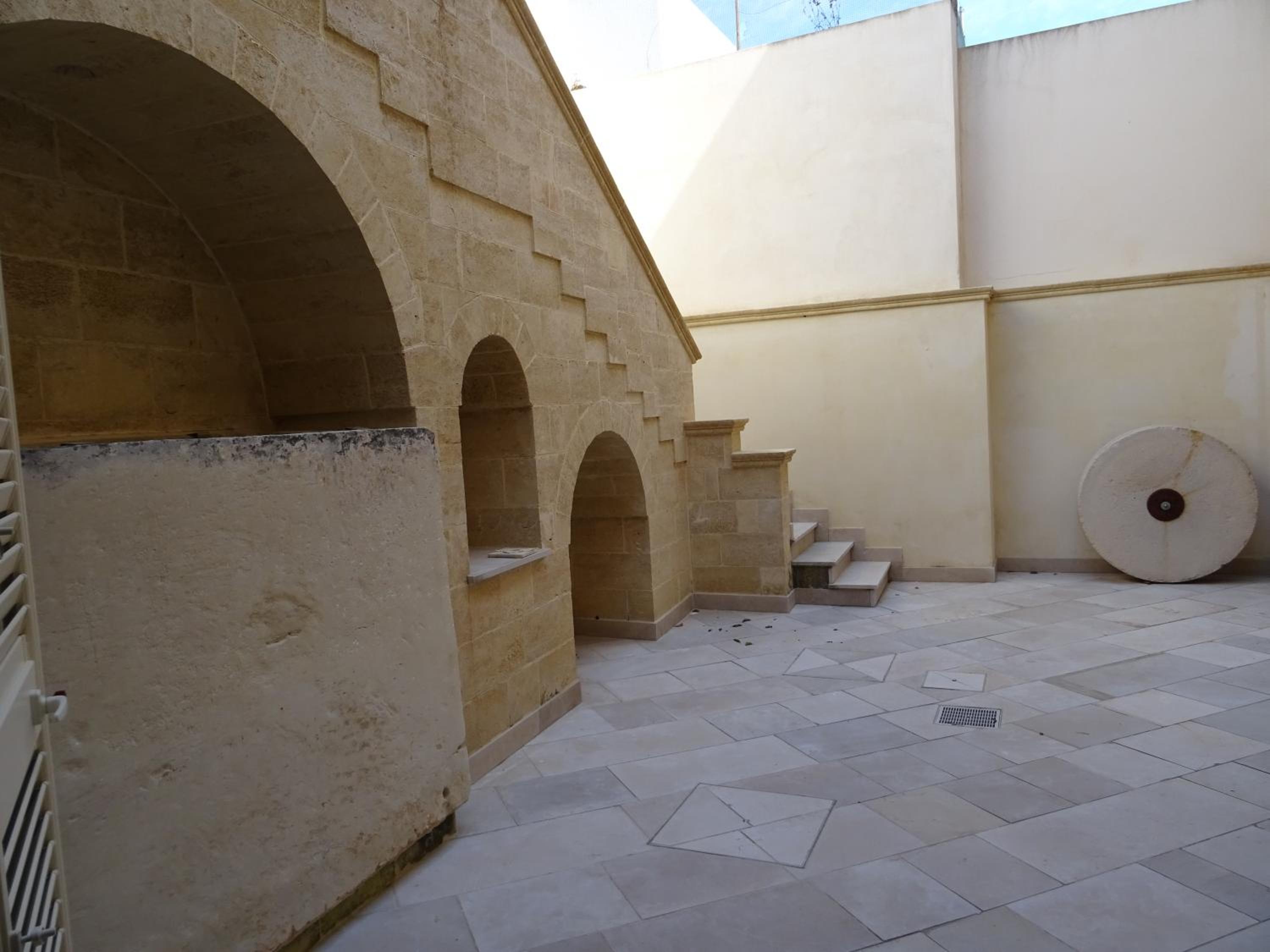 Photo 45
