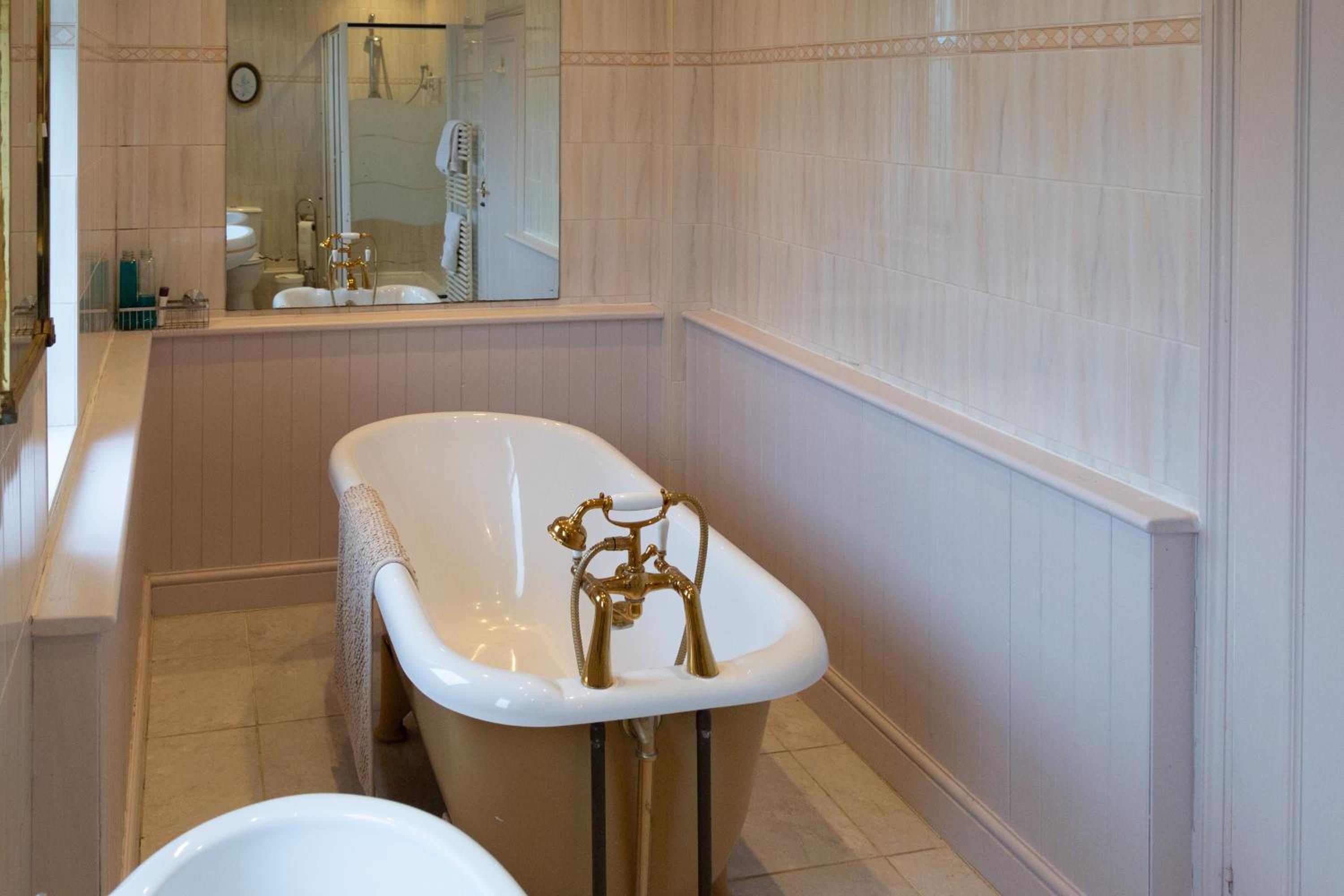 Elmcroft Guest House