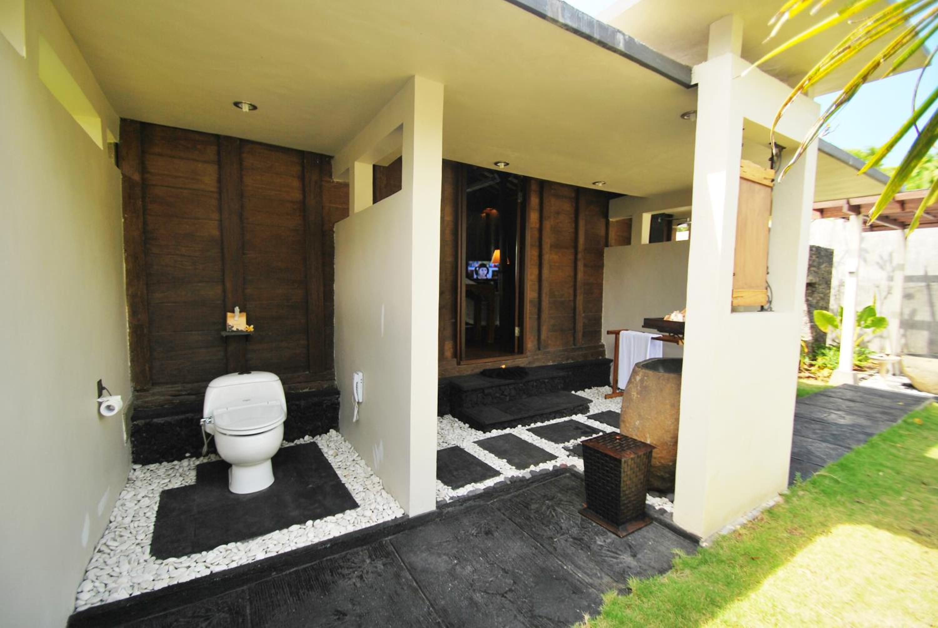 Kajane Tulamben Bali