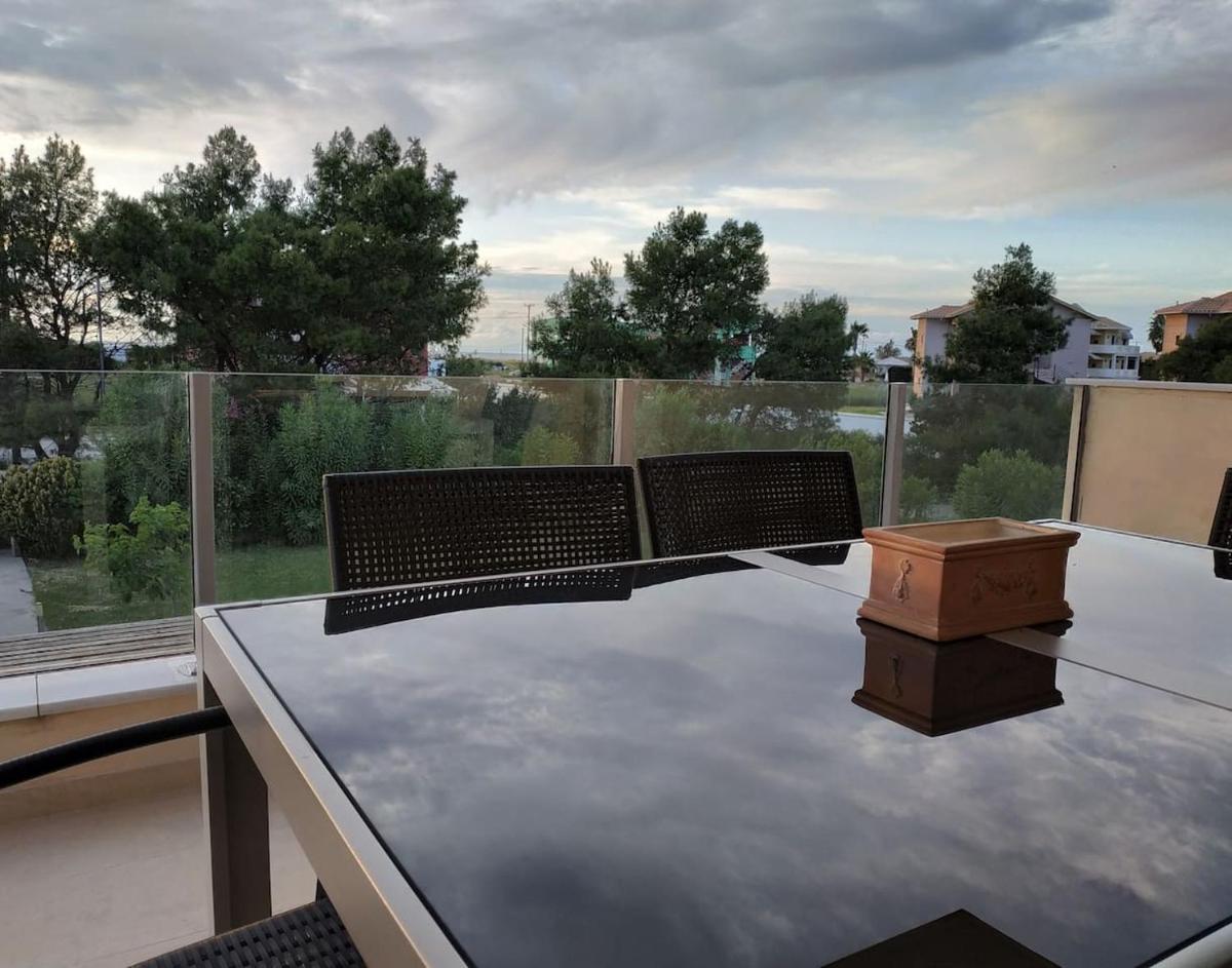 Beachfront Villa Galazio view 4