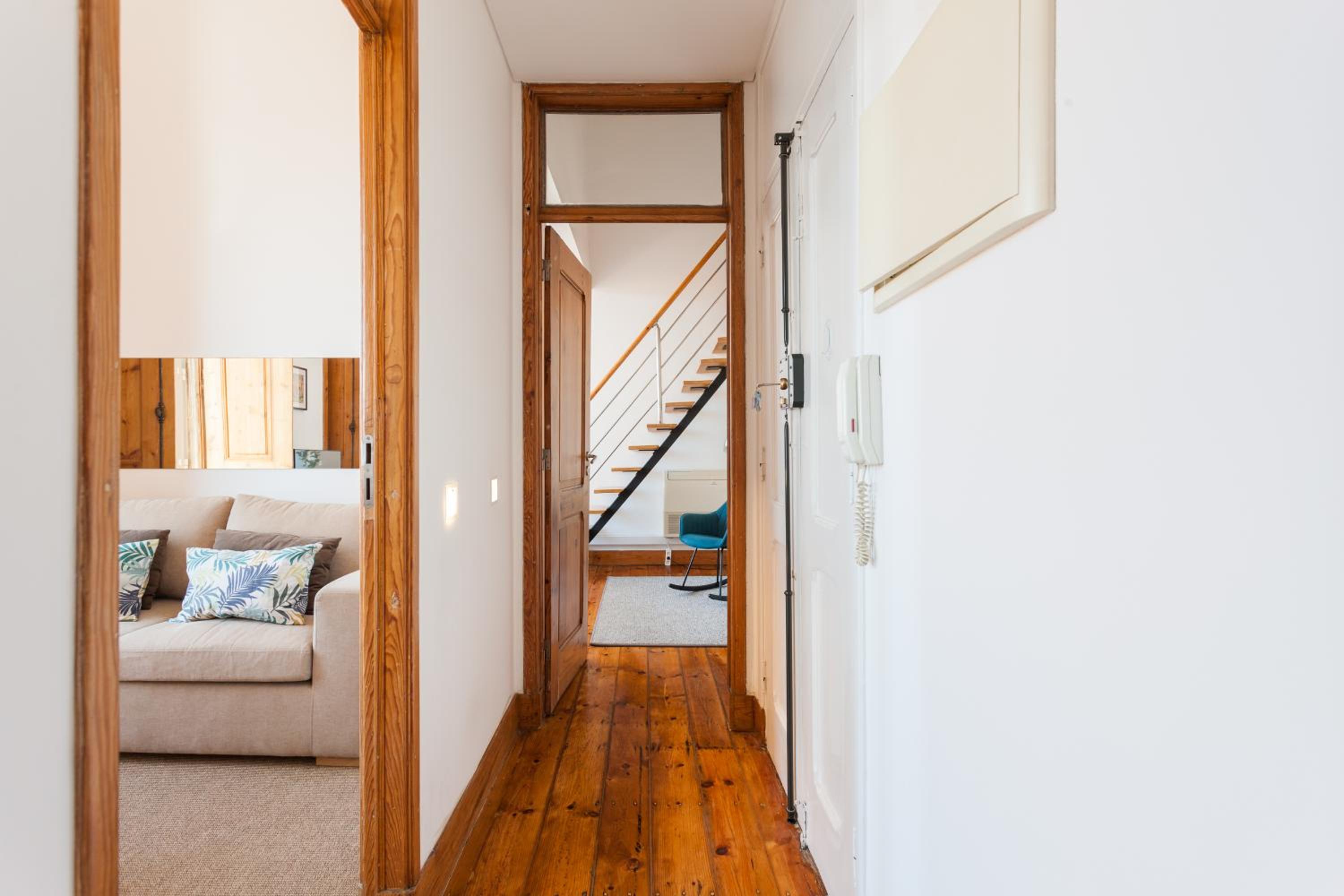 FLH Alfama River View Flat