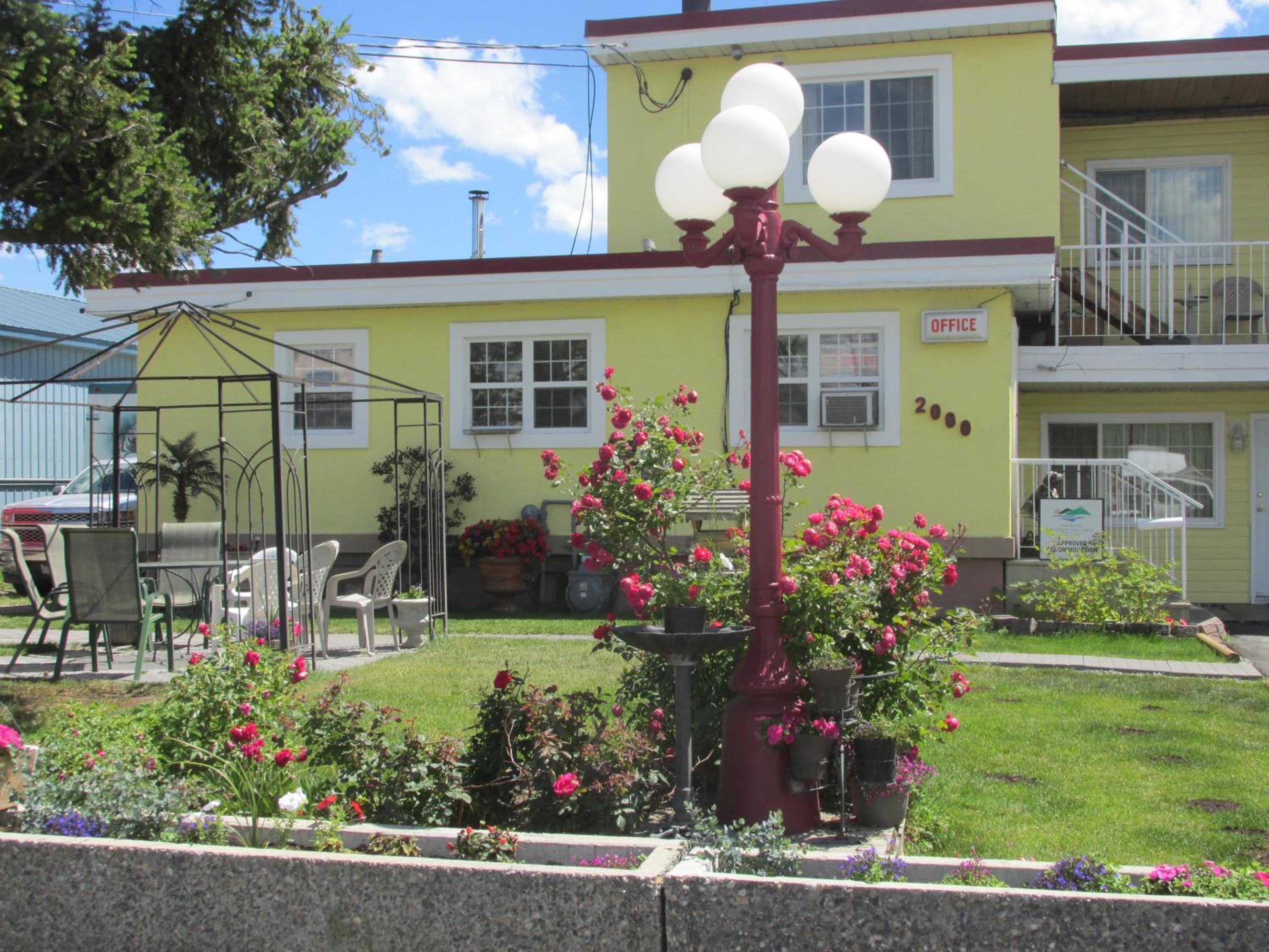 Travellers Motel