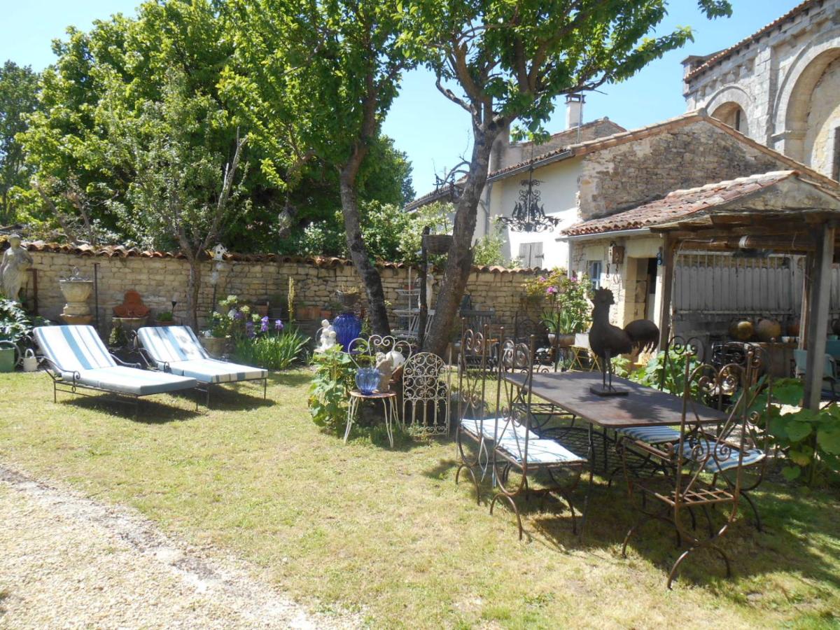 Photo 6