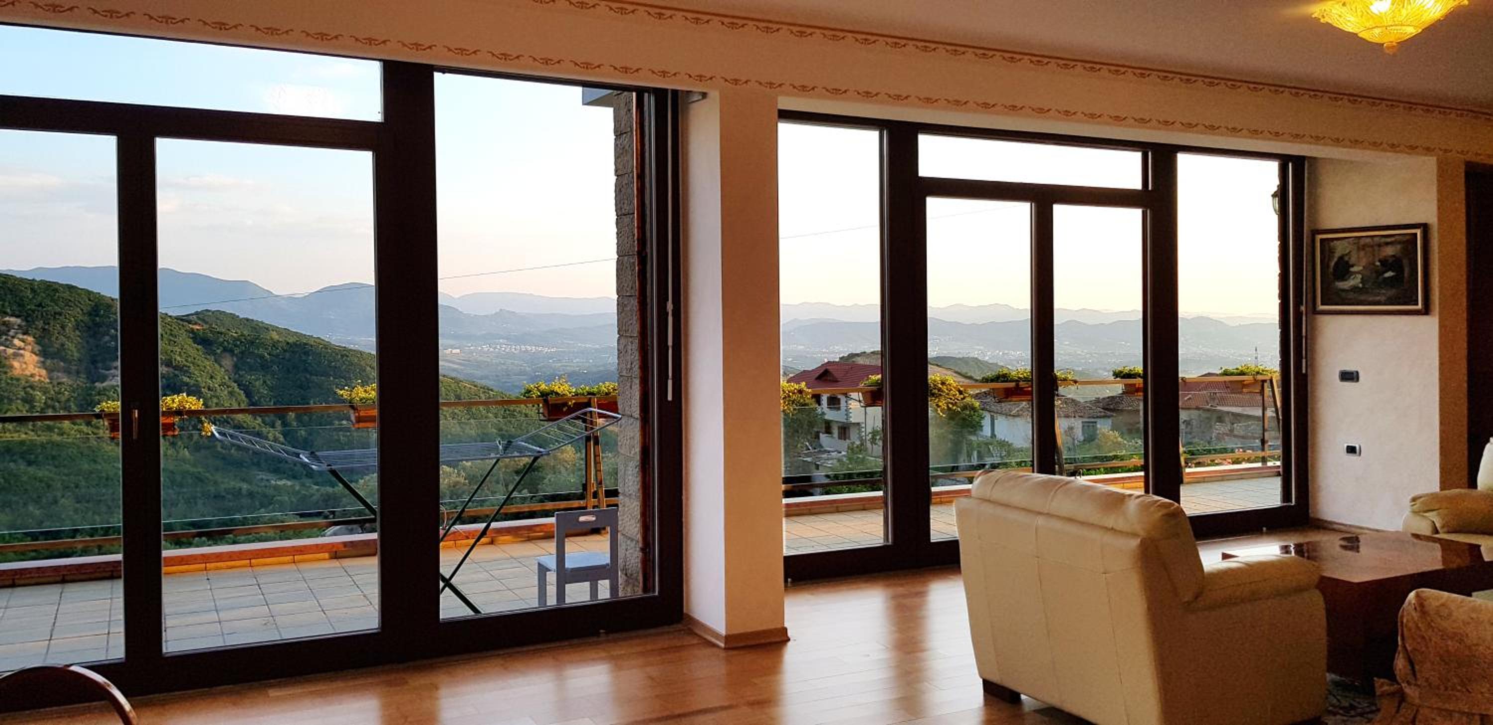#IoniaHouse Surrel Villa