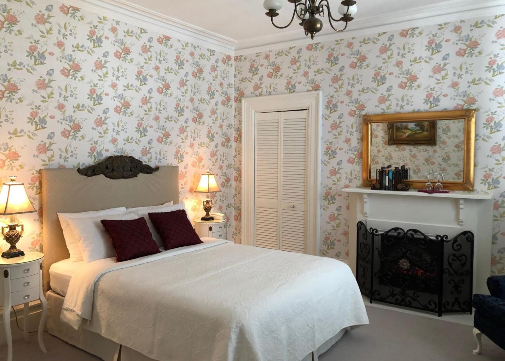 Balmoral House Bed & Breakfast - Image 2