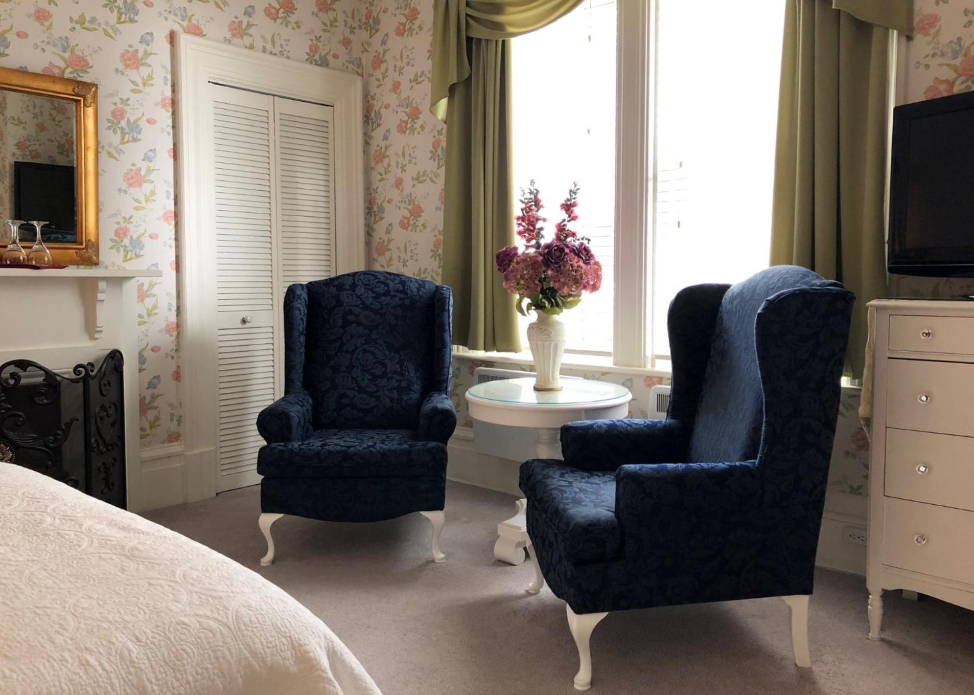Balmoral House Bed & Breakfast - Image 3