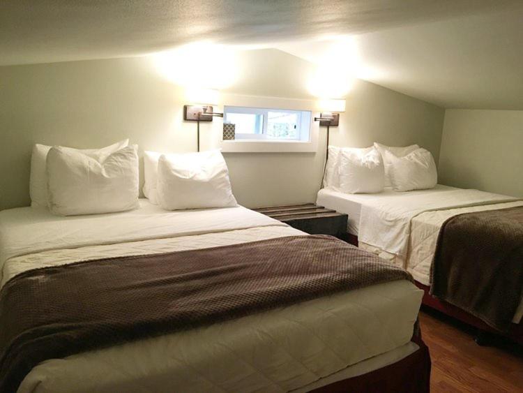 The Cabins at Beaver Creek view 4