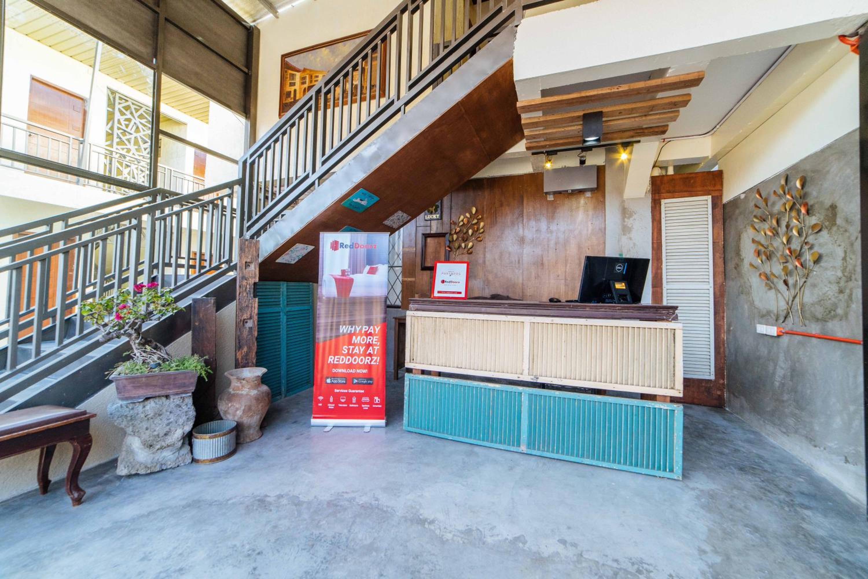 RedDoorz Plus @ Casa Lucia Sindalan San Fernando City Pampanga