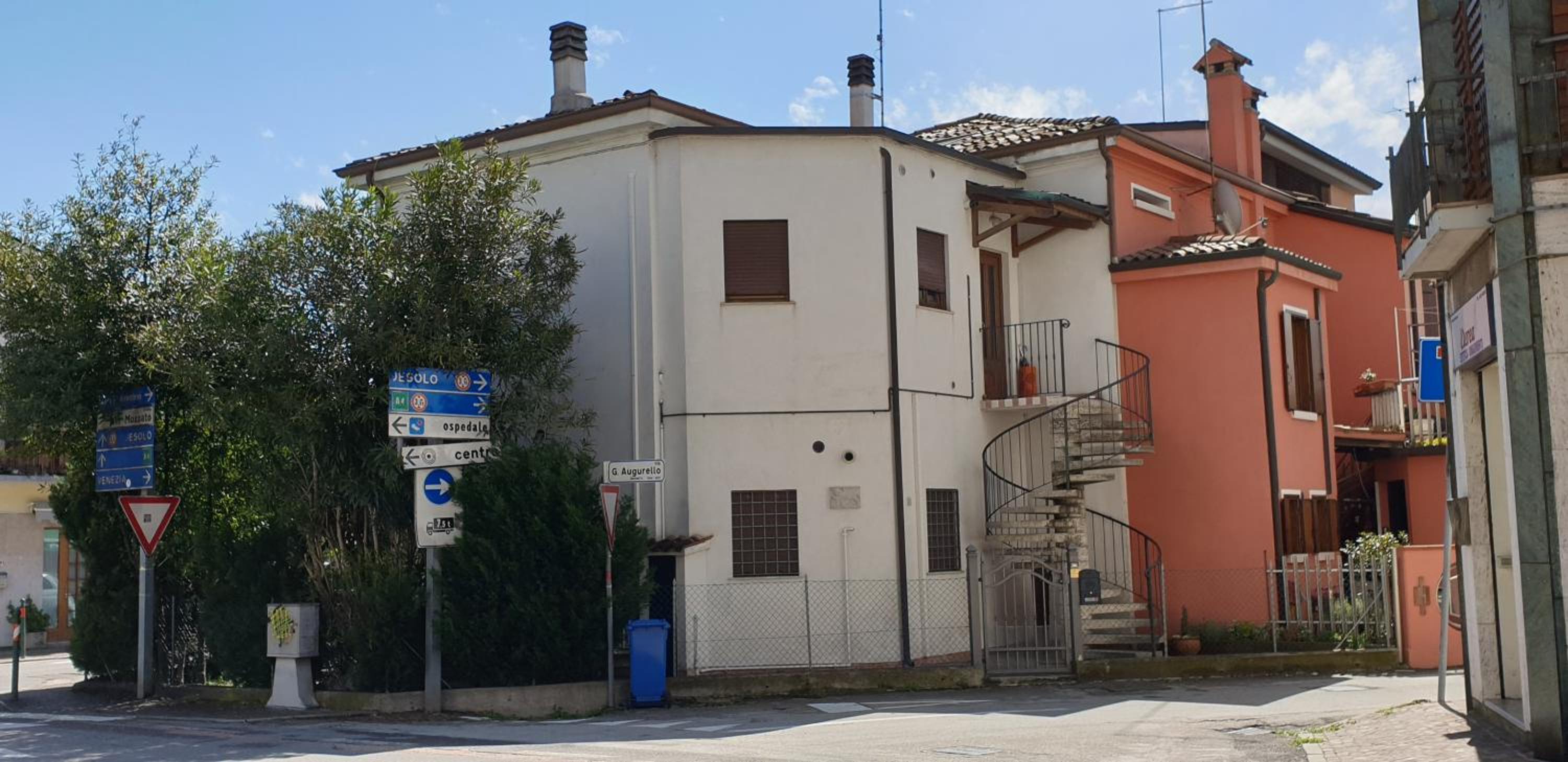 Photo 40