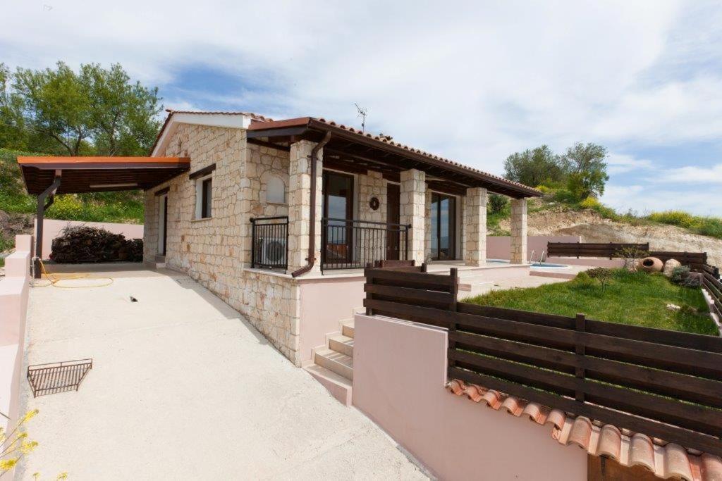 Hotel Afroditi House - Image 1