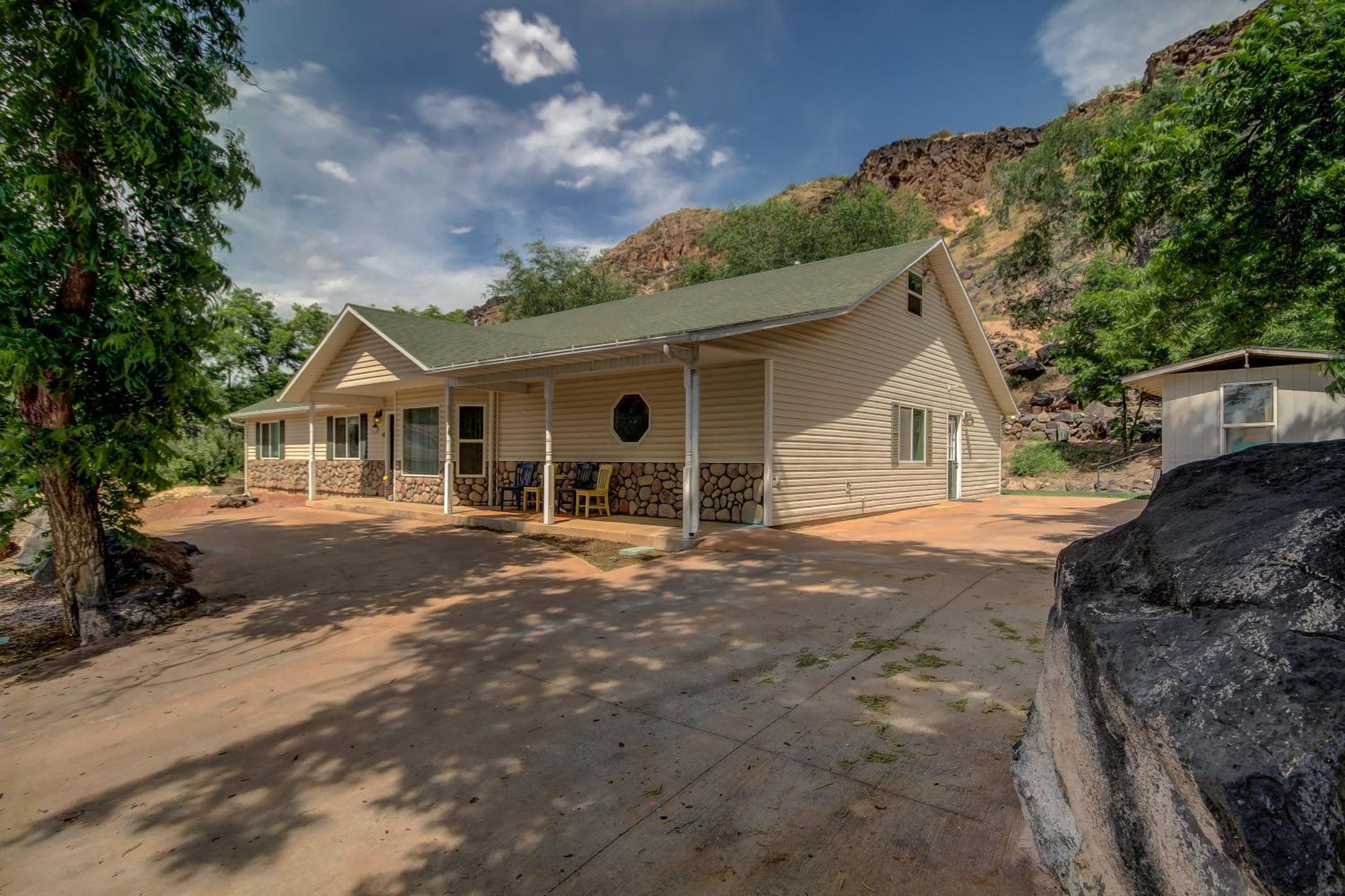 Pecan Point by KABINO Mountain Trail Access Foosball Table Private Yard Firepit WiFi Grill view 2