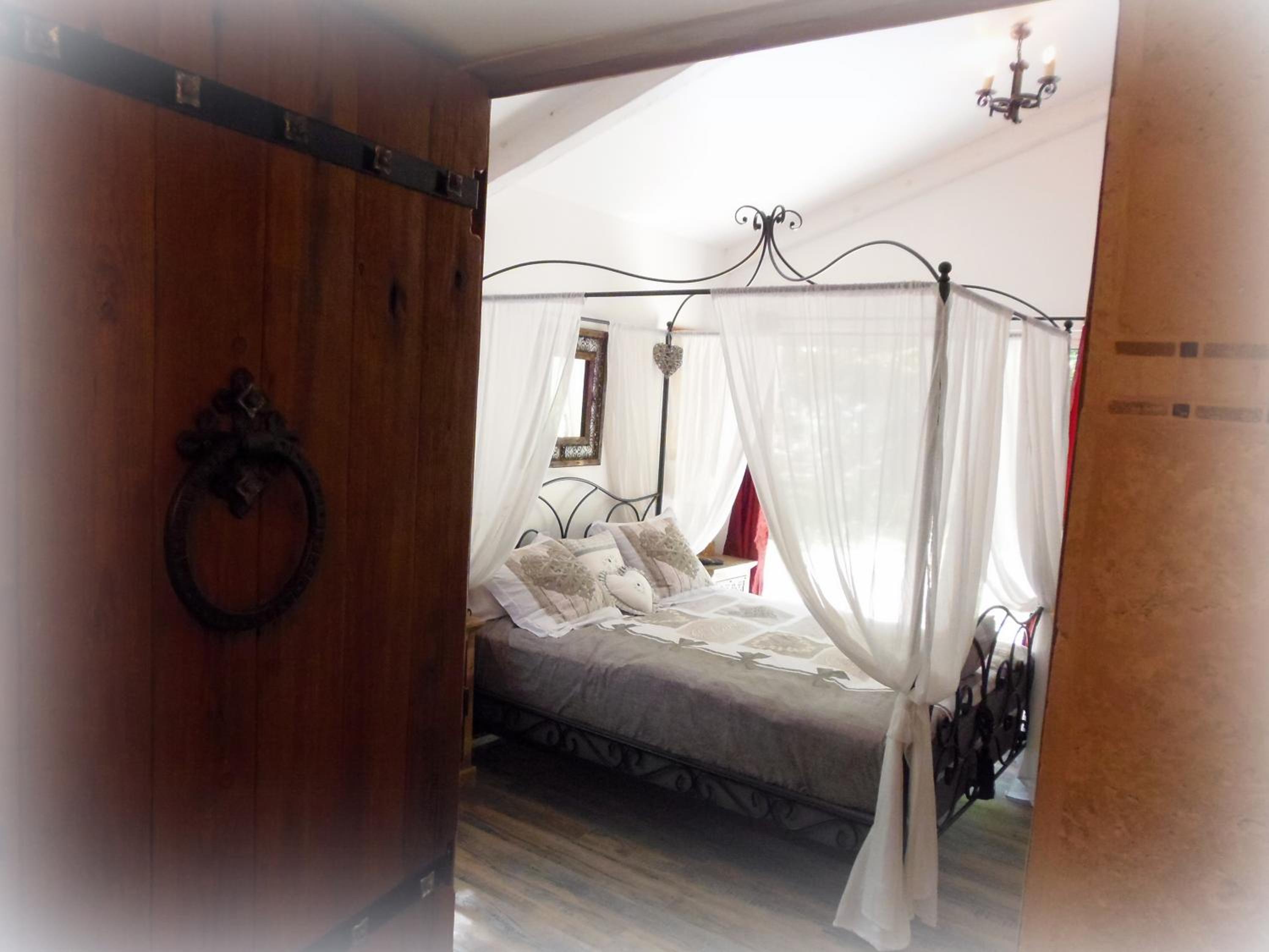 Photo 25