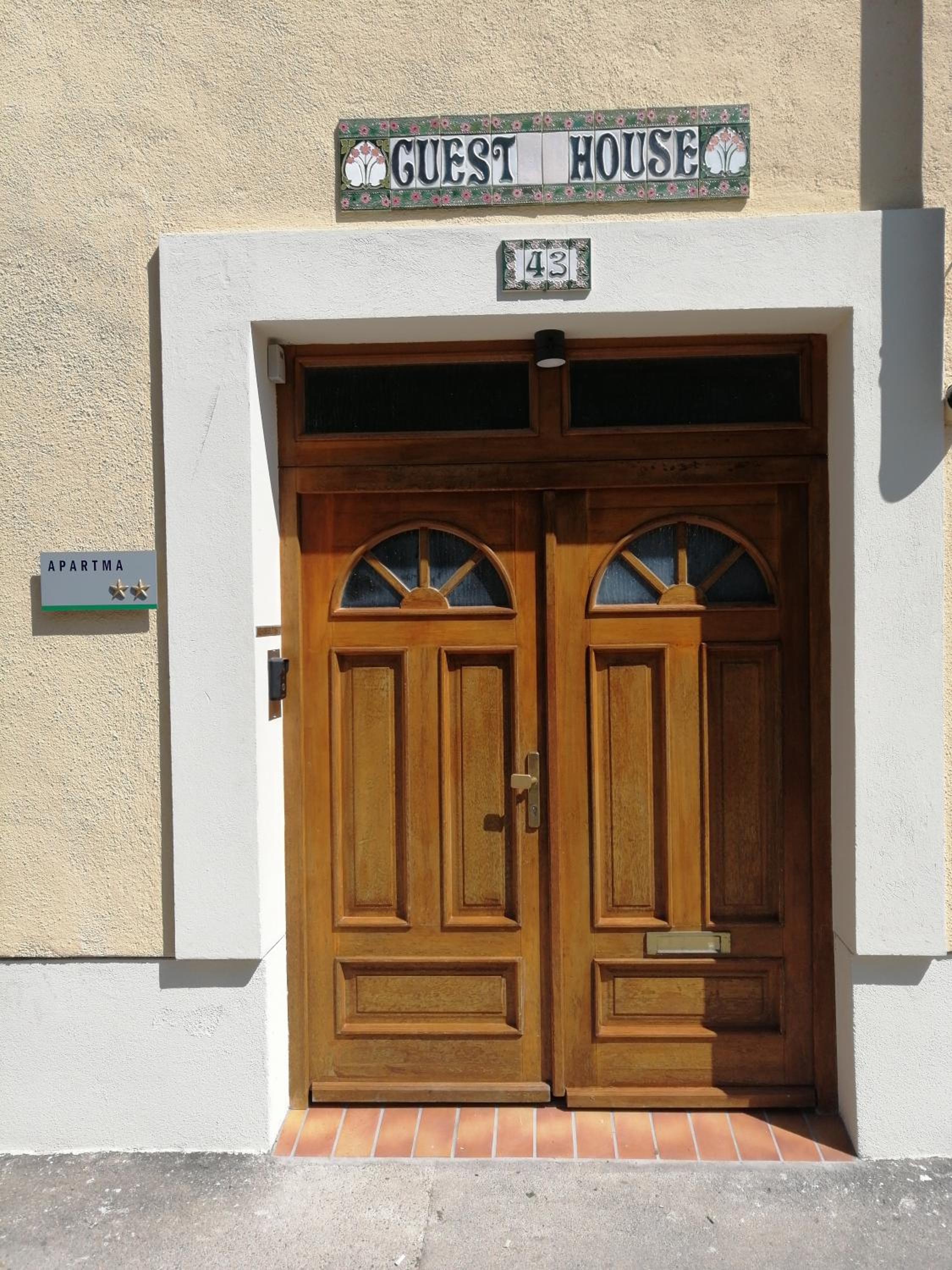 Photo 49