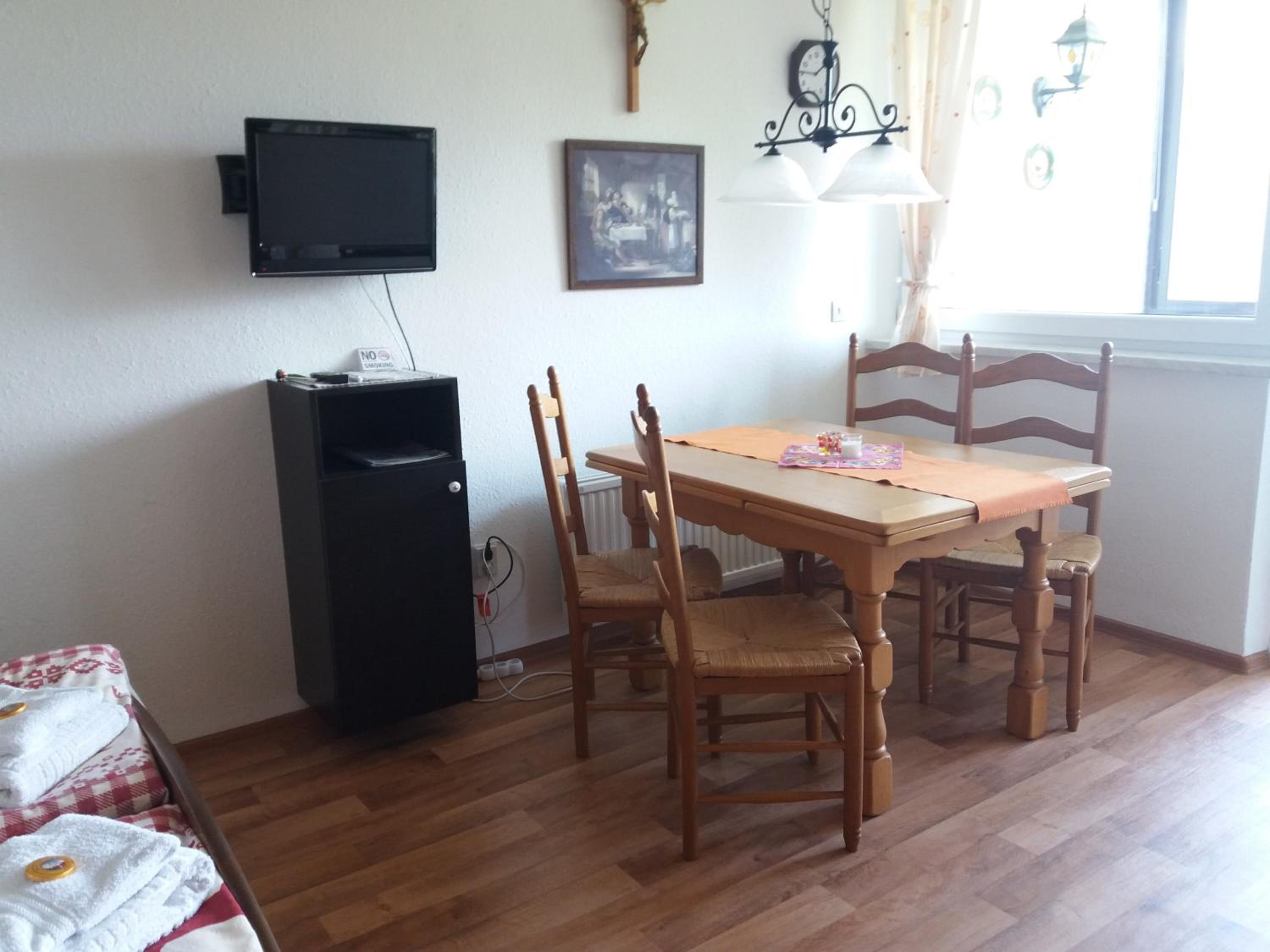 Apartma mit Seeblick view 4